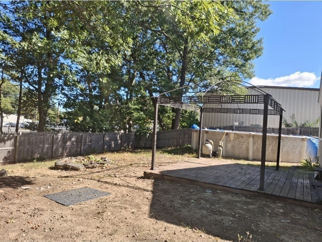 368 Litchfield St Property Photo 40