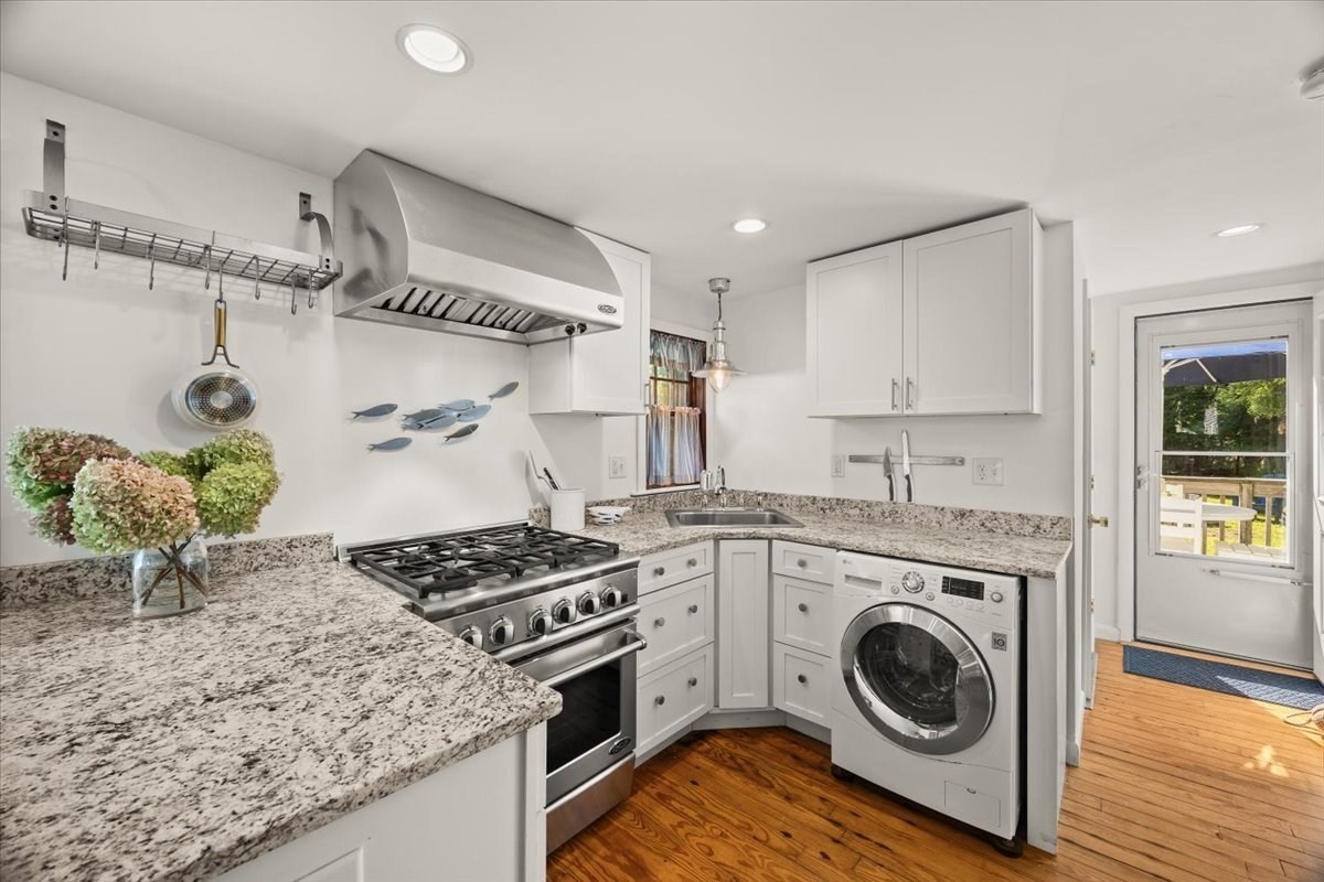 21 Harborview Property Photo 11