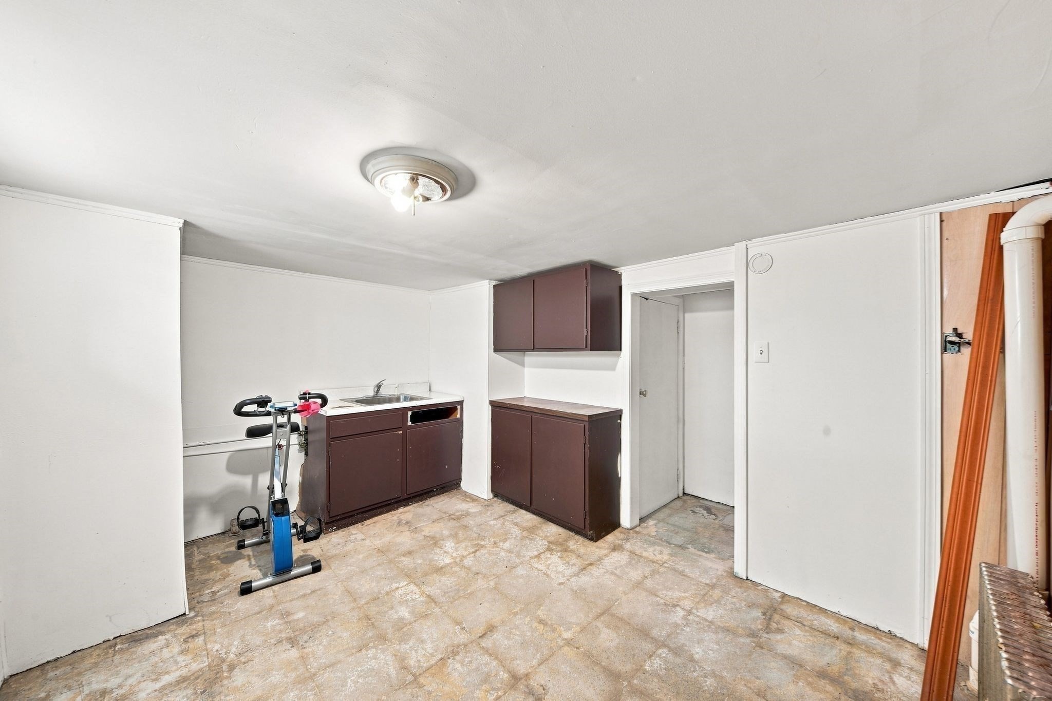 13 Knowlton St Property Photo 37