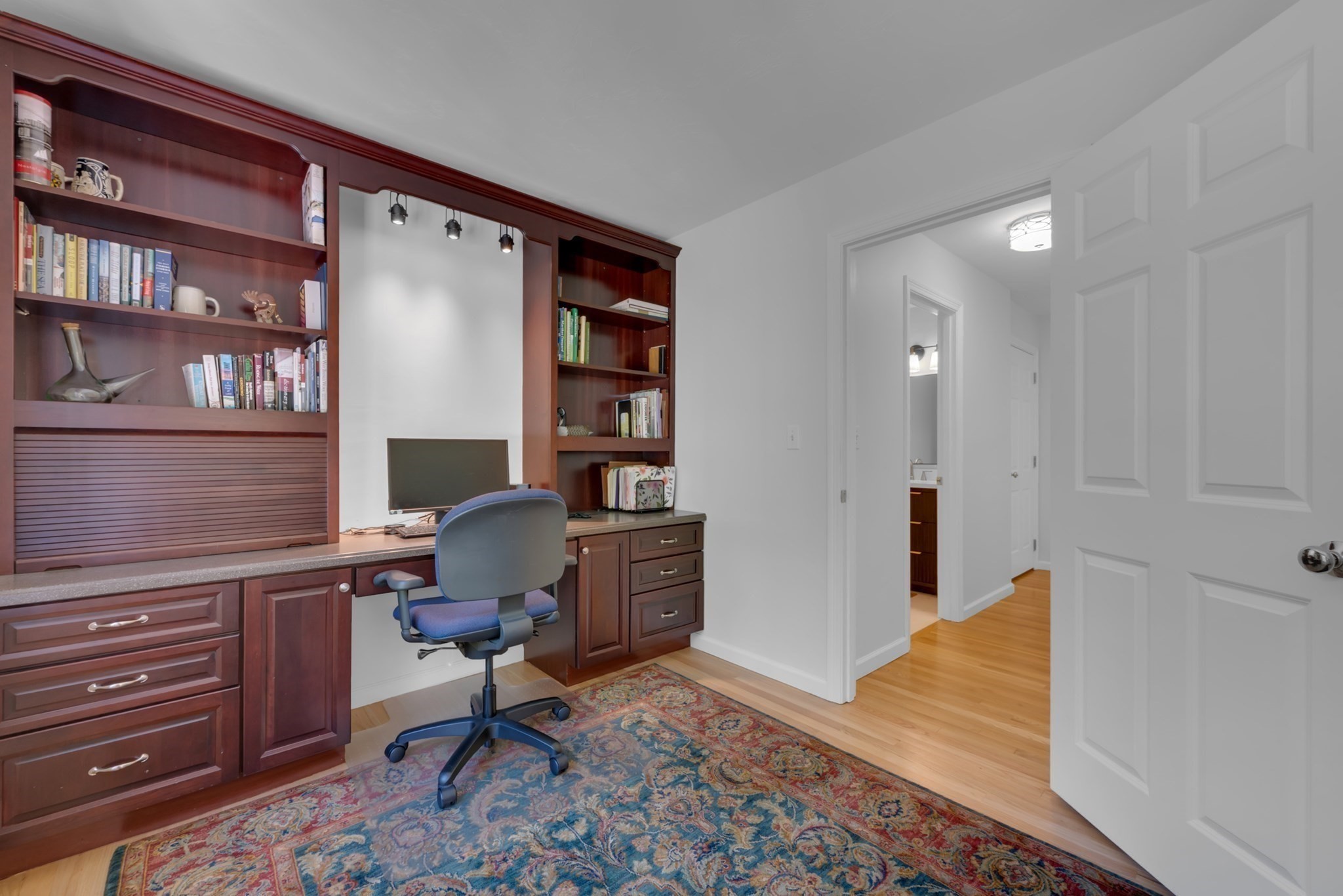14 Old Towne Way Property Photo 21
