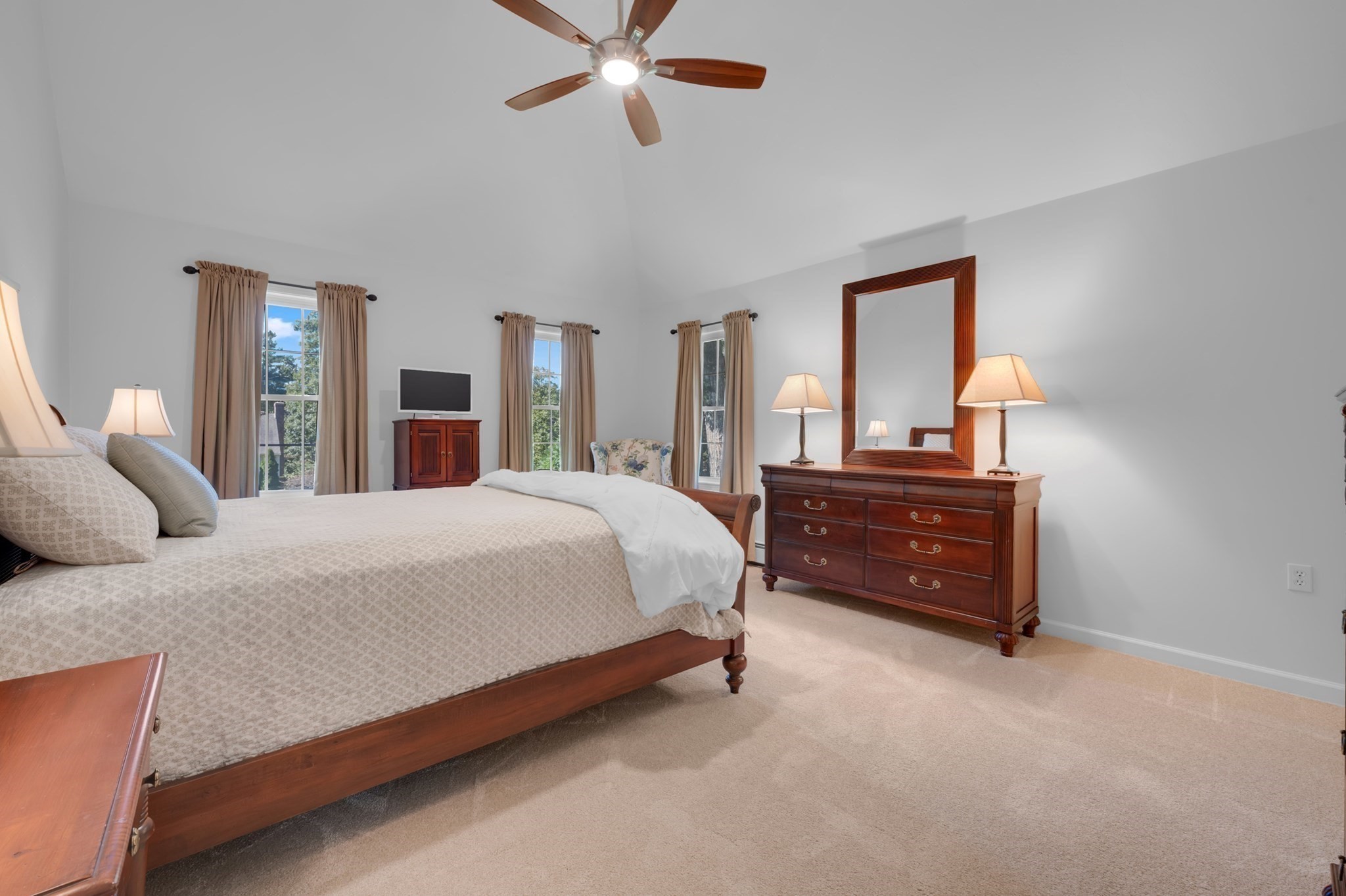 14 Old Towne Way Property Photo 24