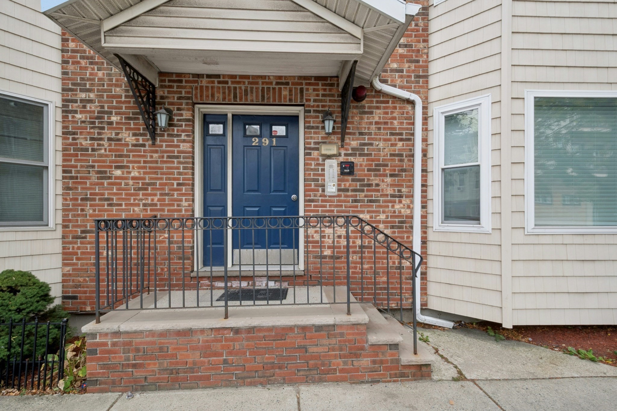 291 Revere Street # 7 Property Photo 4