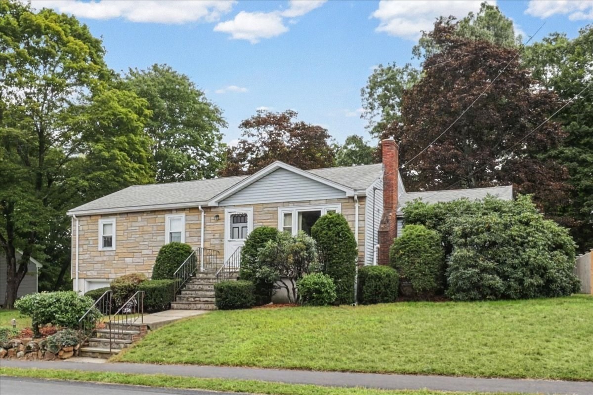 25 Eaton Rd Property Photo 1