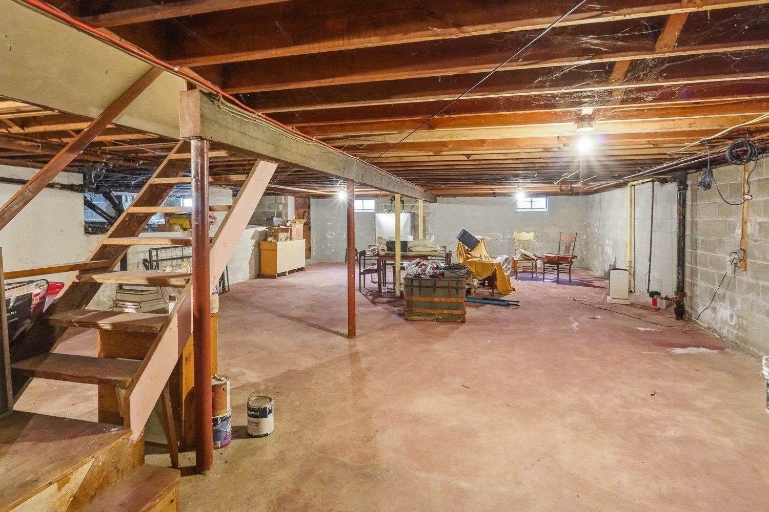 5 Slater Property Photo 17