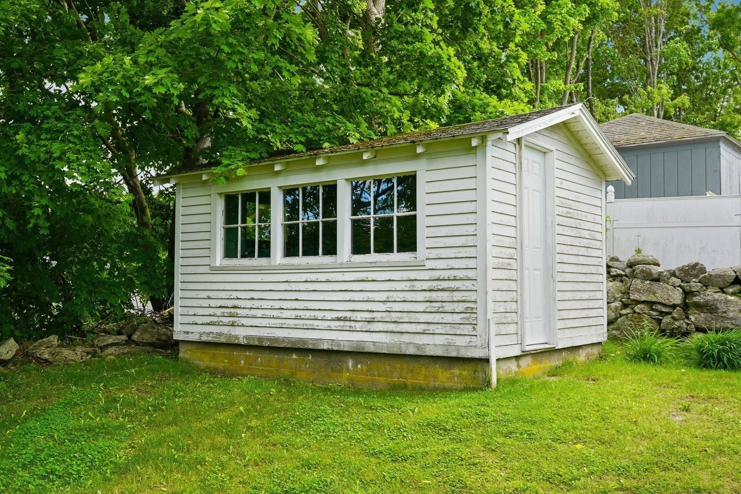 5 Slater Property Photo 23