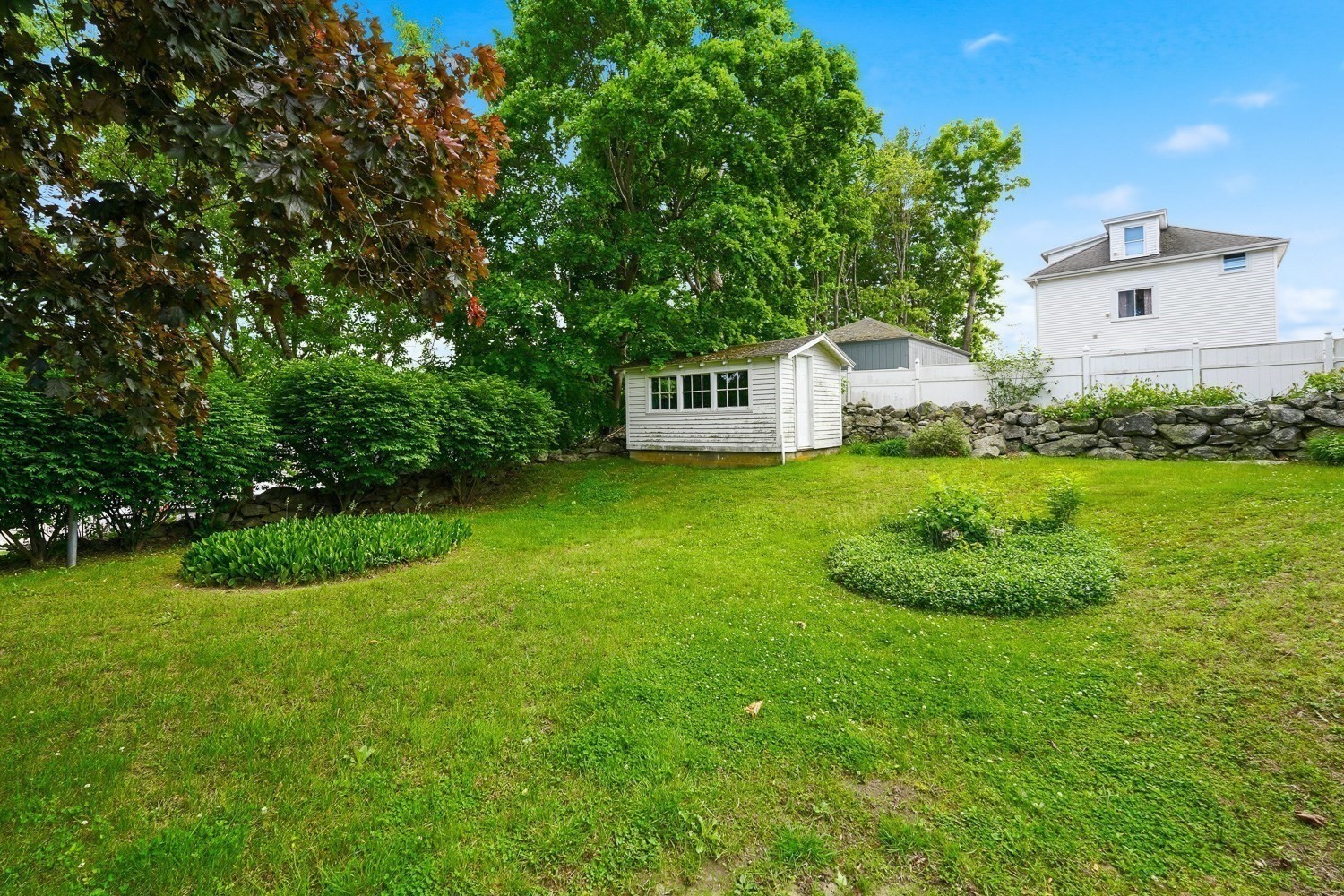 5 Slater Property Photo 25