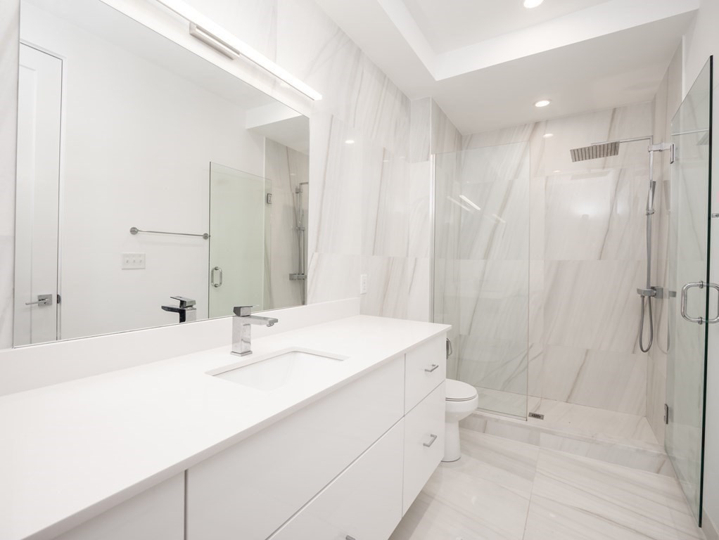 340 West 2nd Street # 9 Property Photo 16
