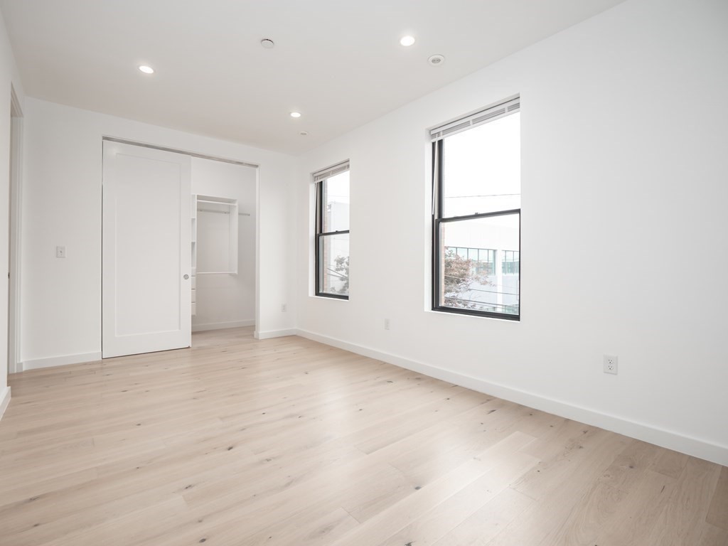 340 West 2nd Street # 9 Property Photo 20