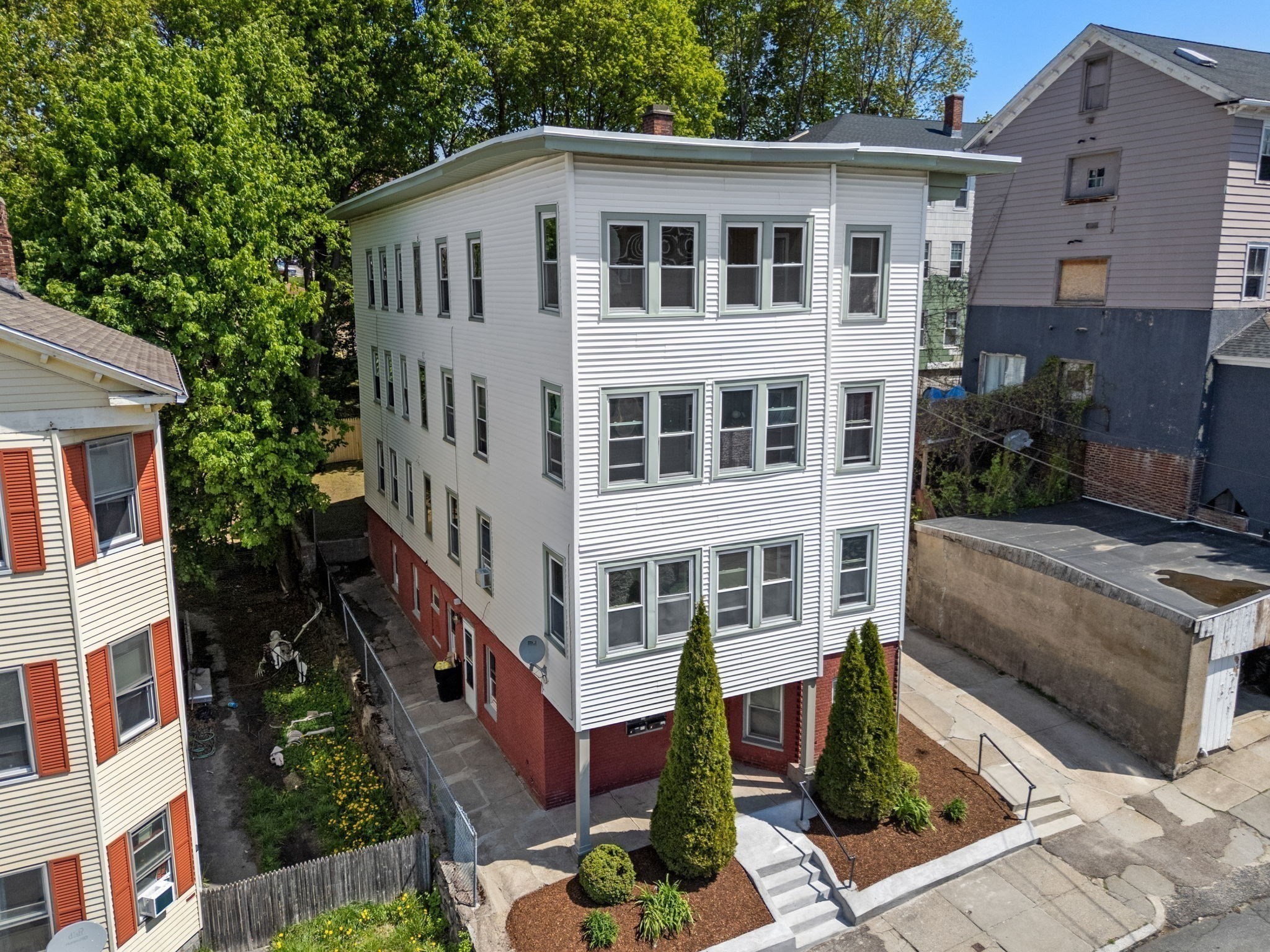 31 Chrome Street Property Photo 1