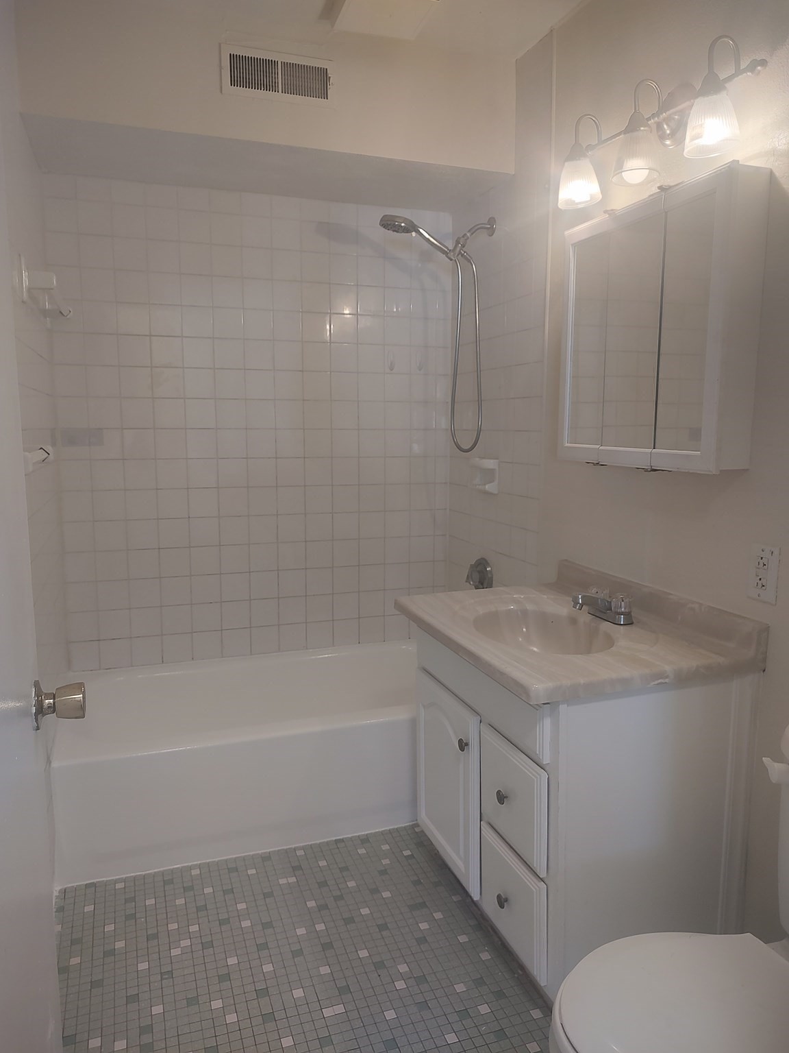 105 Oak Lane # 9 Property Photo 12