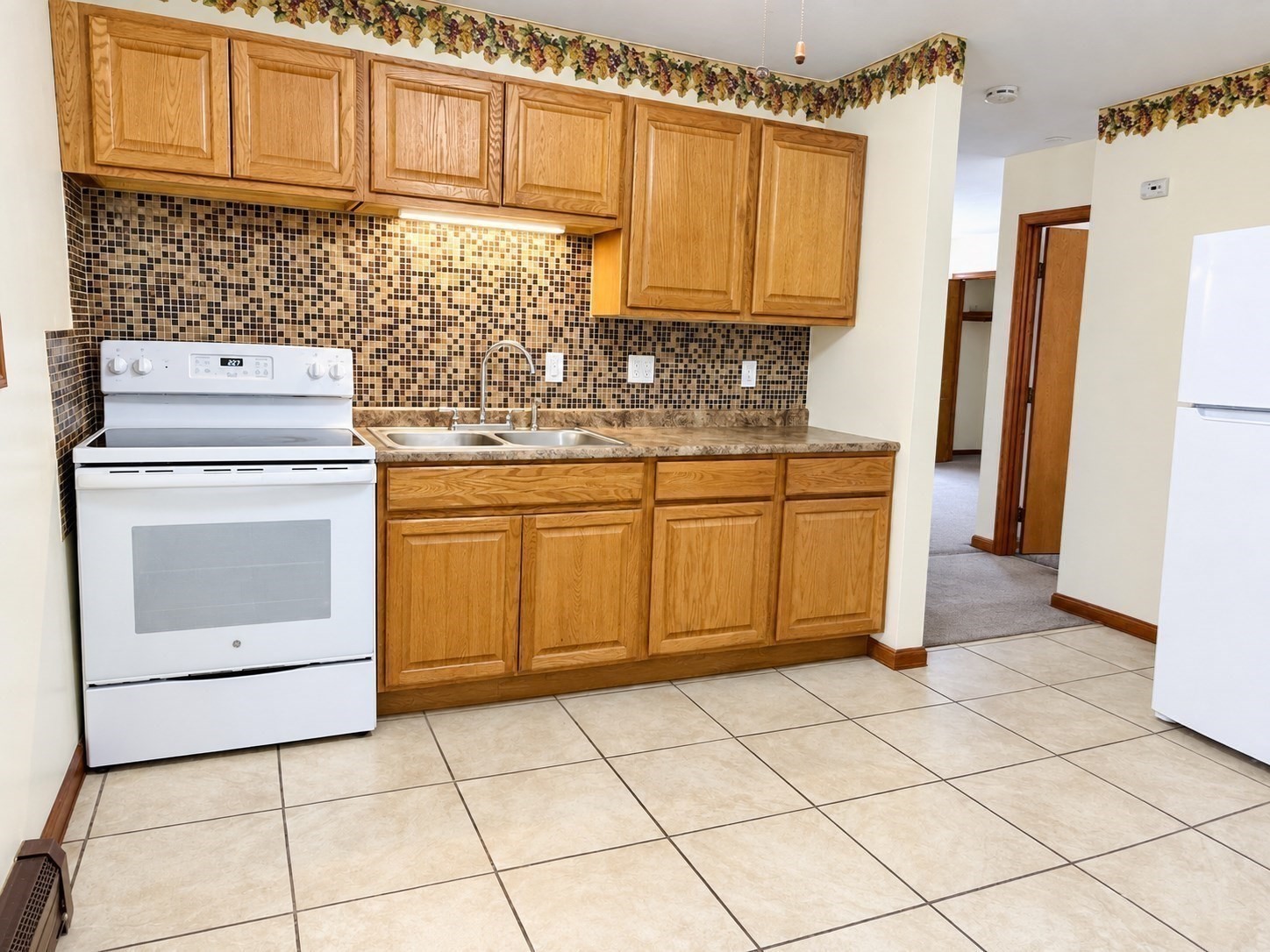 34 Dorchester St Property Photo 9