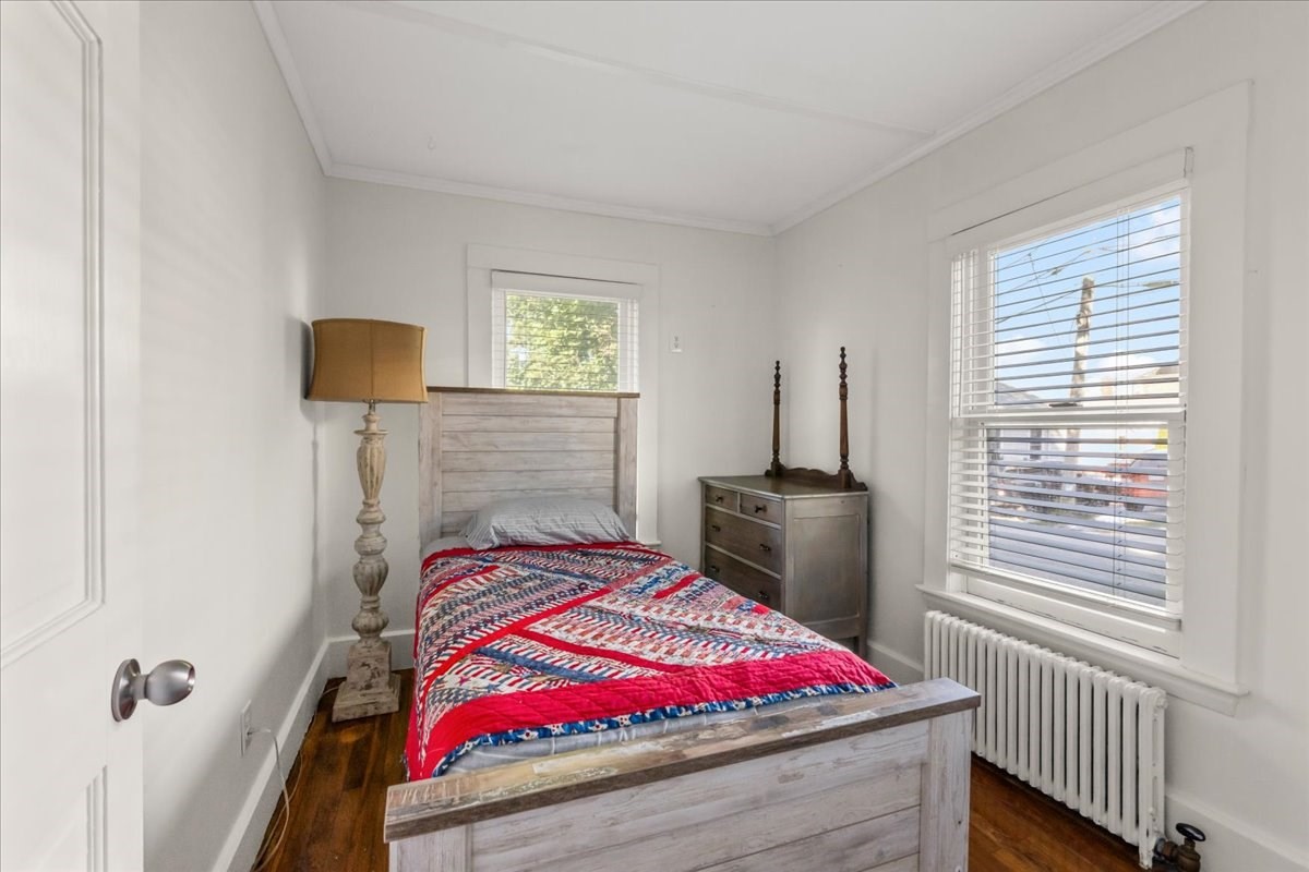 6 Roosevelt Ave Property Photo 16