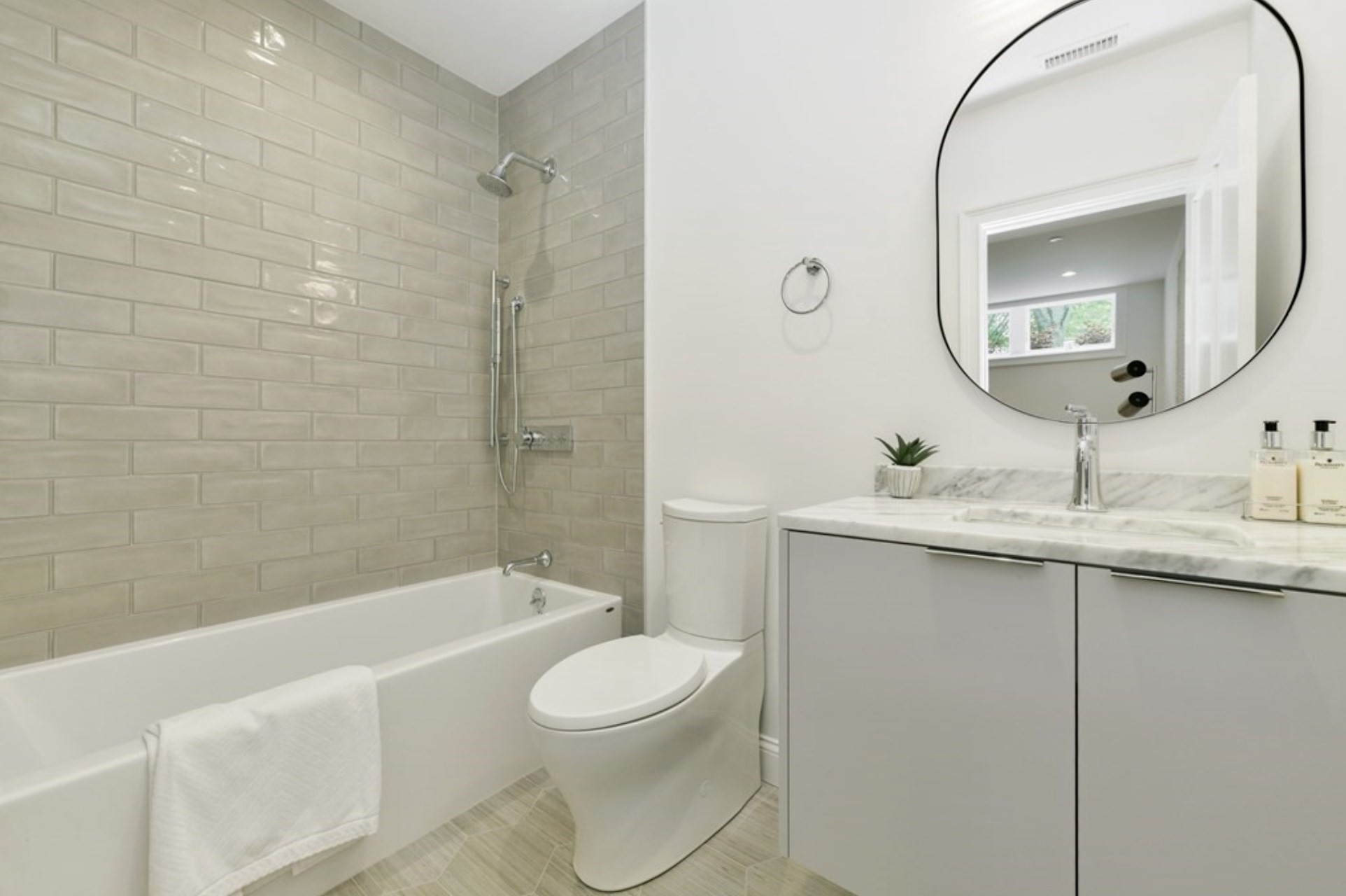 15 Pleasant St # 1 Property Photo 17