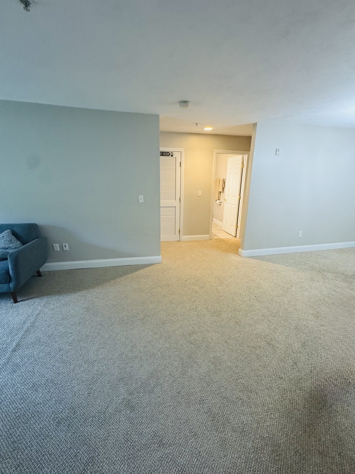 4d Marc Dr. # 5 Property Photo 10