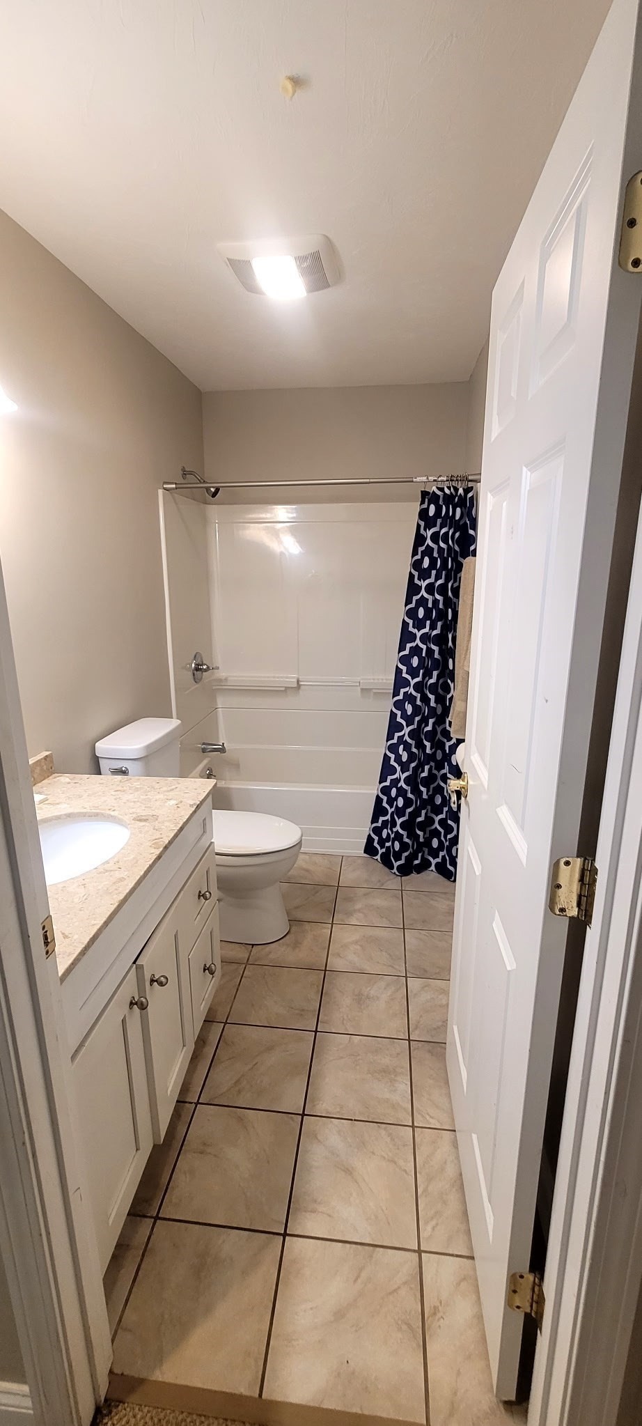 4d Marc Dr. # 5 Property Photo 14