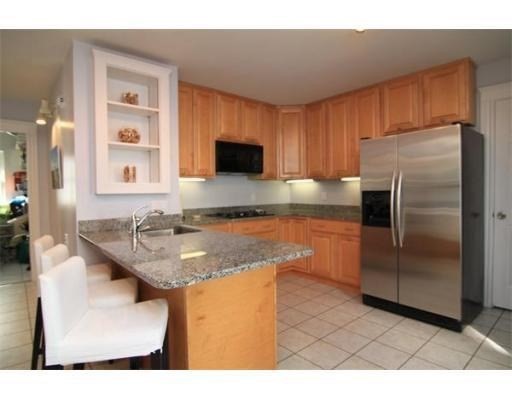 25 Saint Clements # 2 Property Photo 12