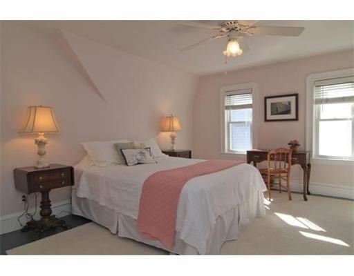 25 Saint Clements # 2 Property Photo 17