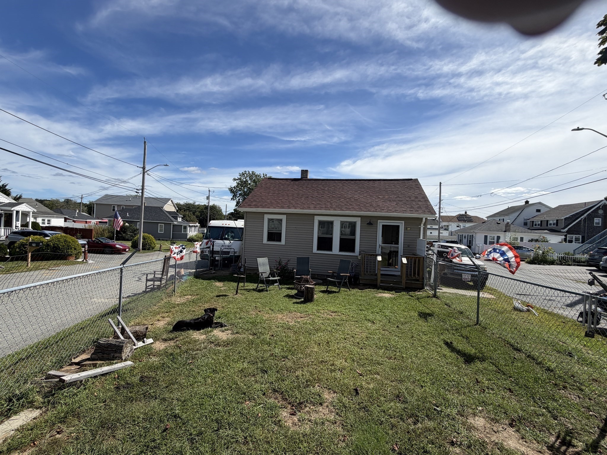 107 Bluff Ave Property Photo 3