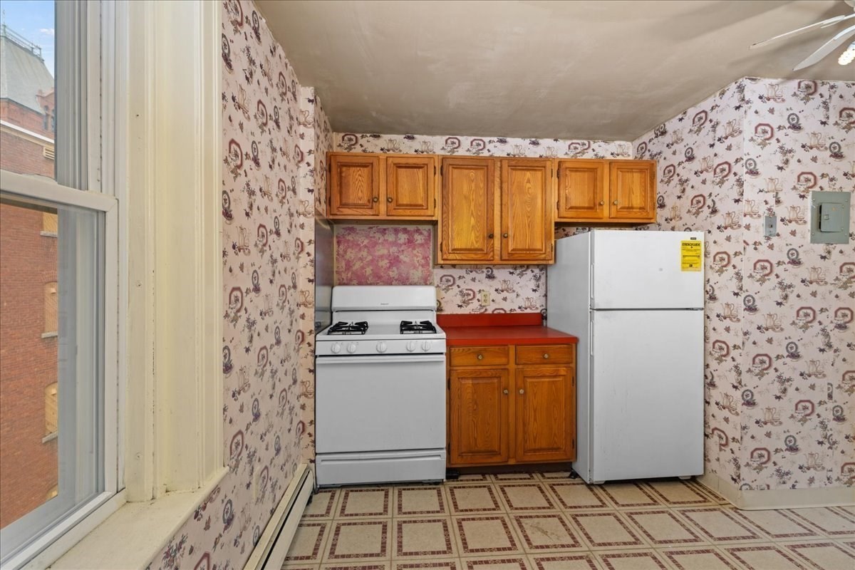 6 Chatham Pl # 8 Property Photo 8