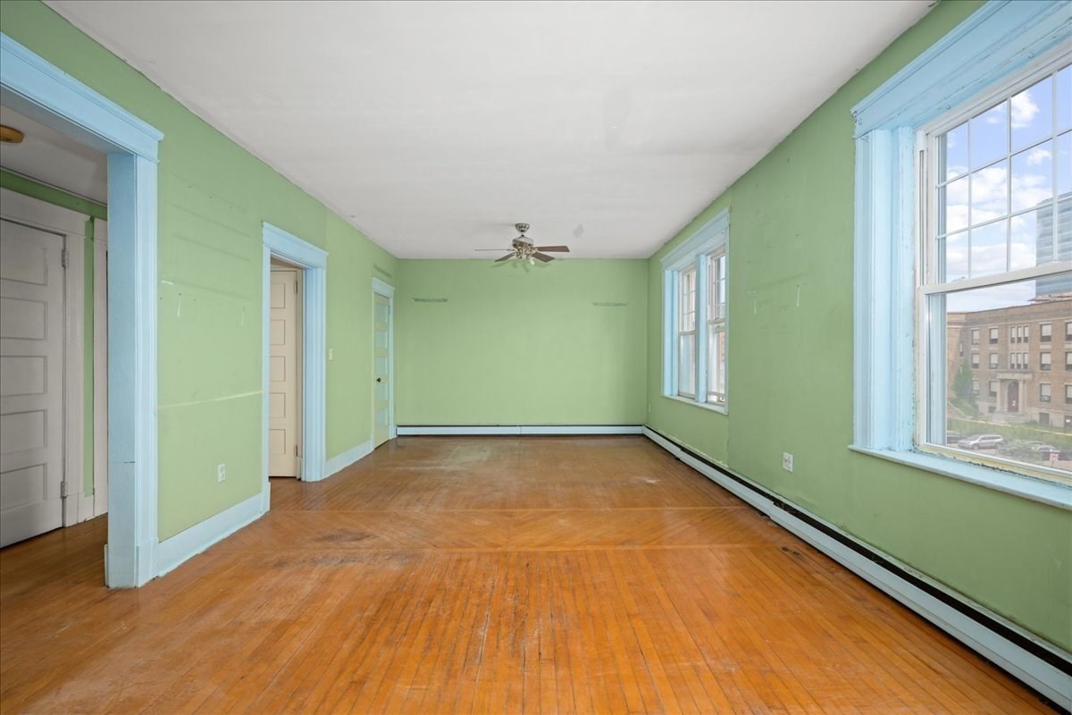 6 Chatham Pl # 8 Property Photo 14