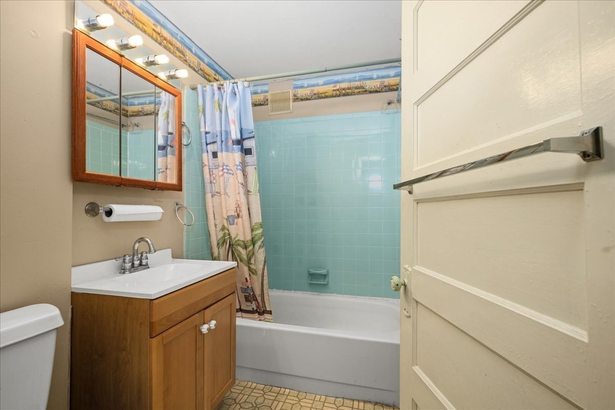 6 Chatham Pl # 8 Property Photo 18