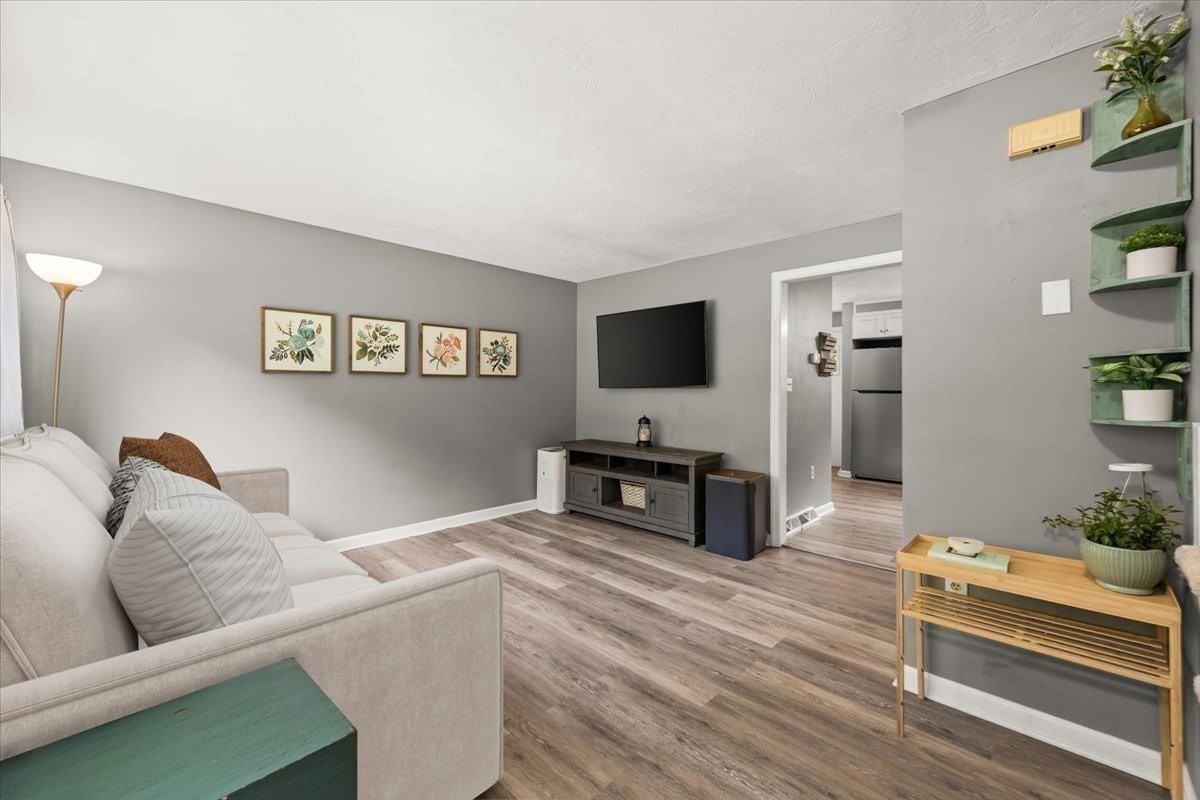 102 S Washington St # 2 Property Photo 8