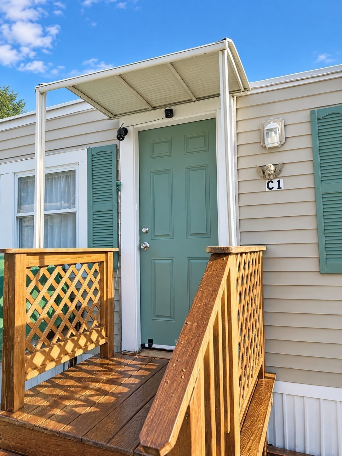 229 Miller St # C1 Property Photo 4