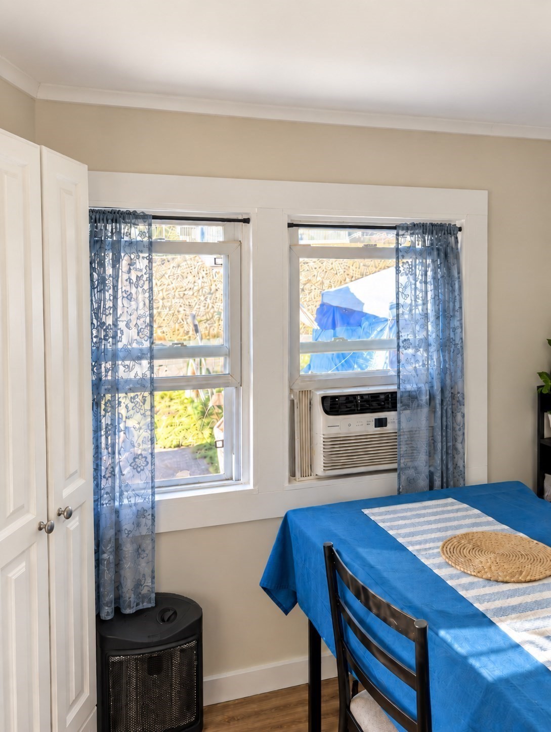 229 Miller St # C1 Property Photo 6
