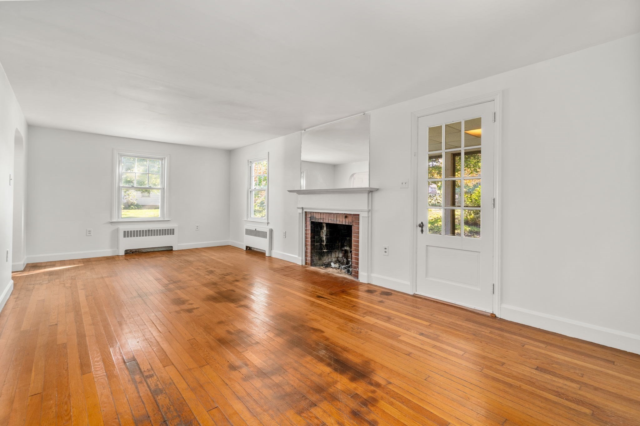 5 Lowell Ave Property Photo 4