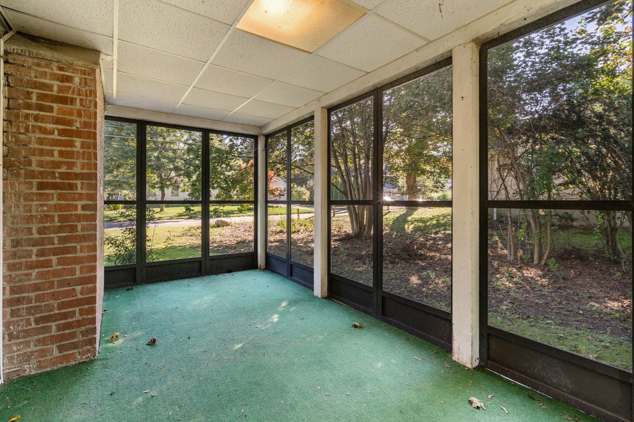 5 Lowell Ave Property Photo 5