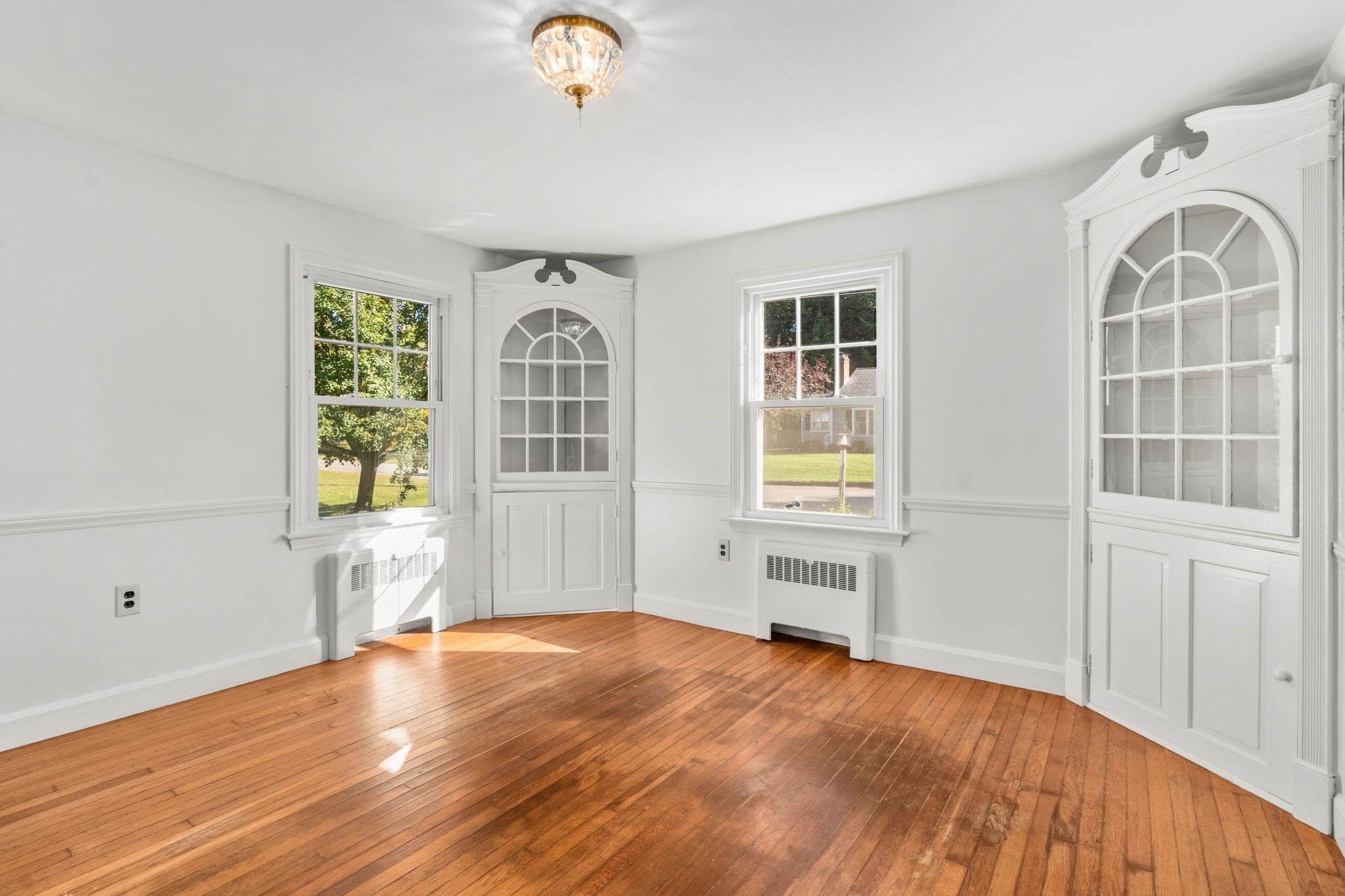 5 Lowell Ave Property Photo 7