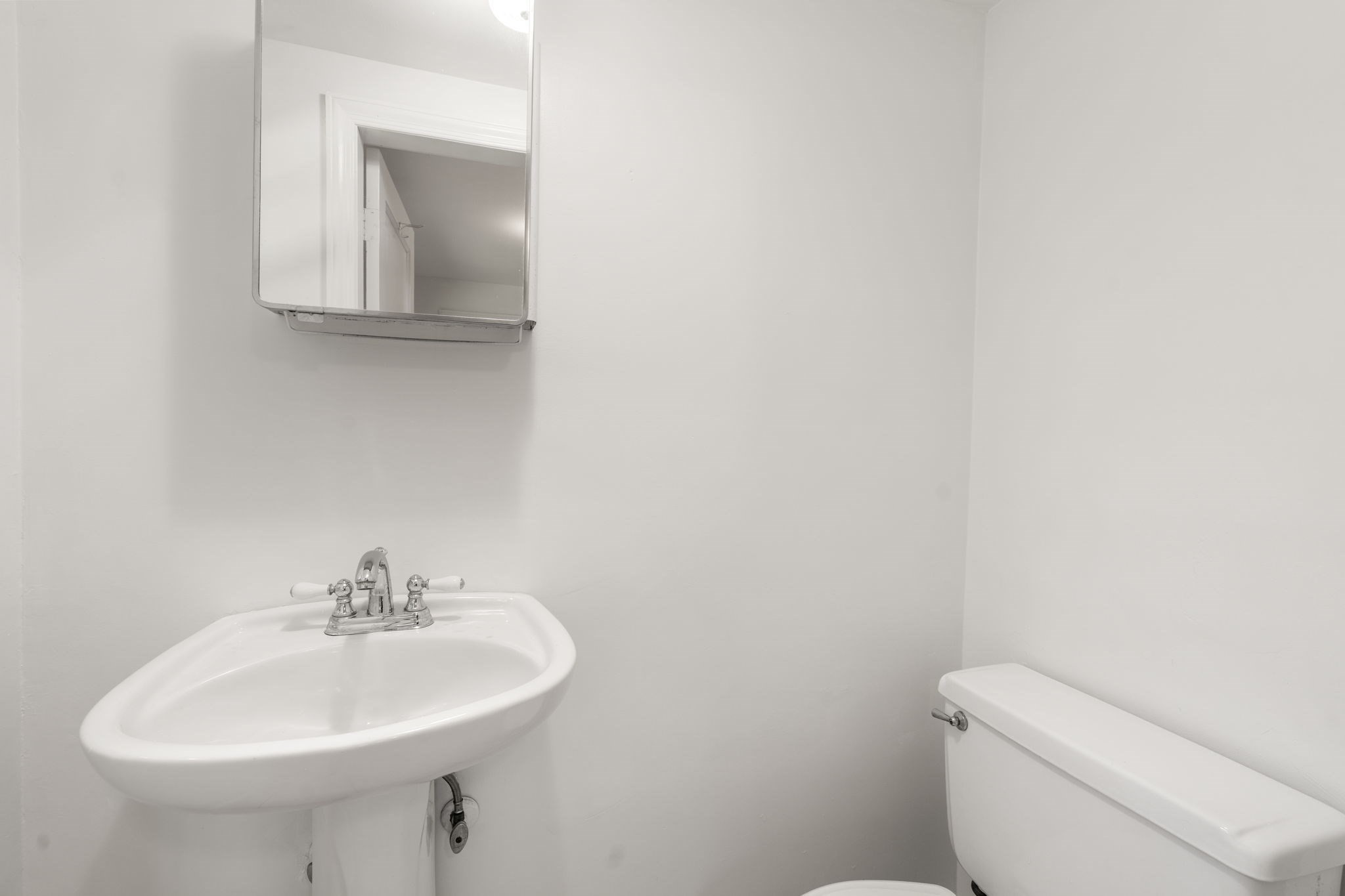 5 Lowell Ave Property Photo 10
