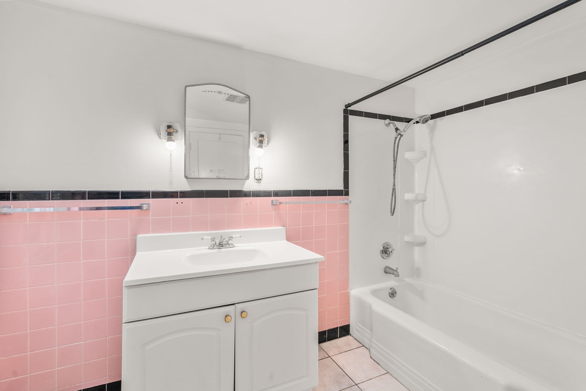 5 Lowell Ave Property Photo 14