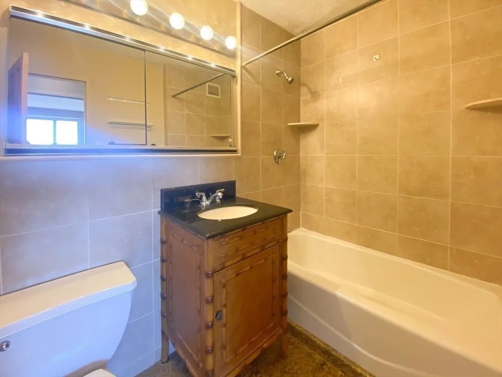 151 Tremont Street # 6k Property Photo 3