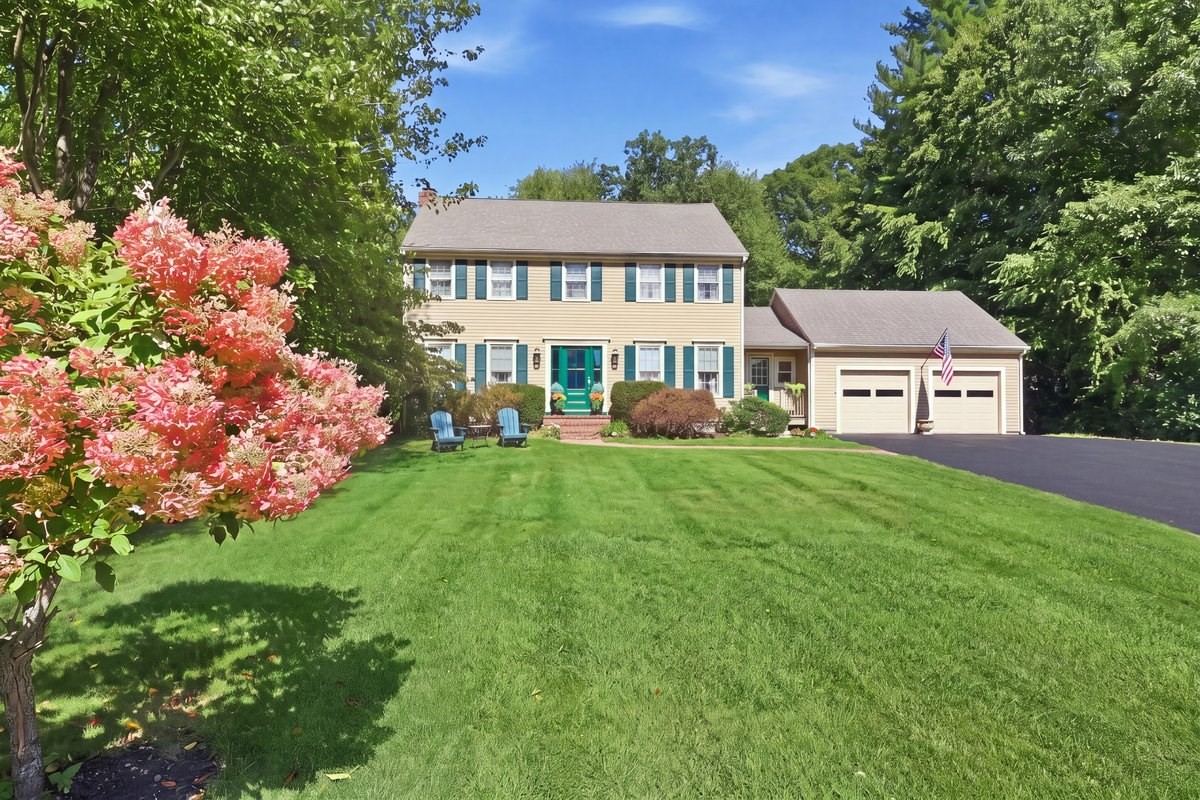 10 Reed Bent Property Photo 1