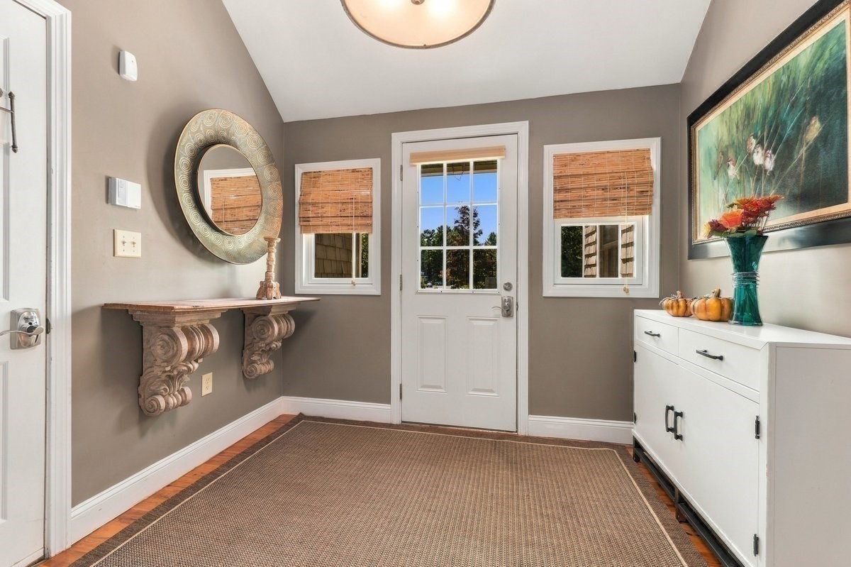 10 Reed Bent Property Photo 8