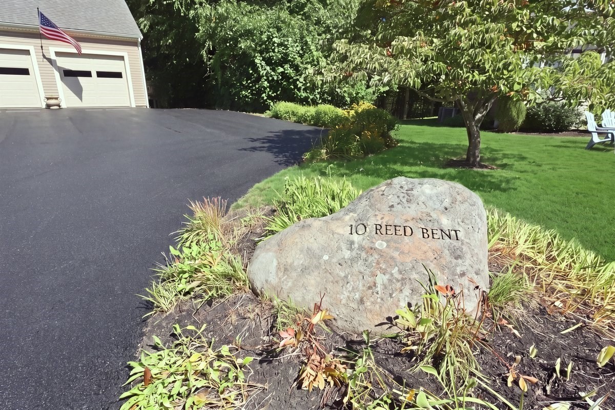 10 Reed Bent Property Photo 42
