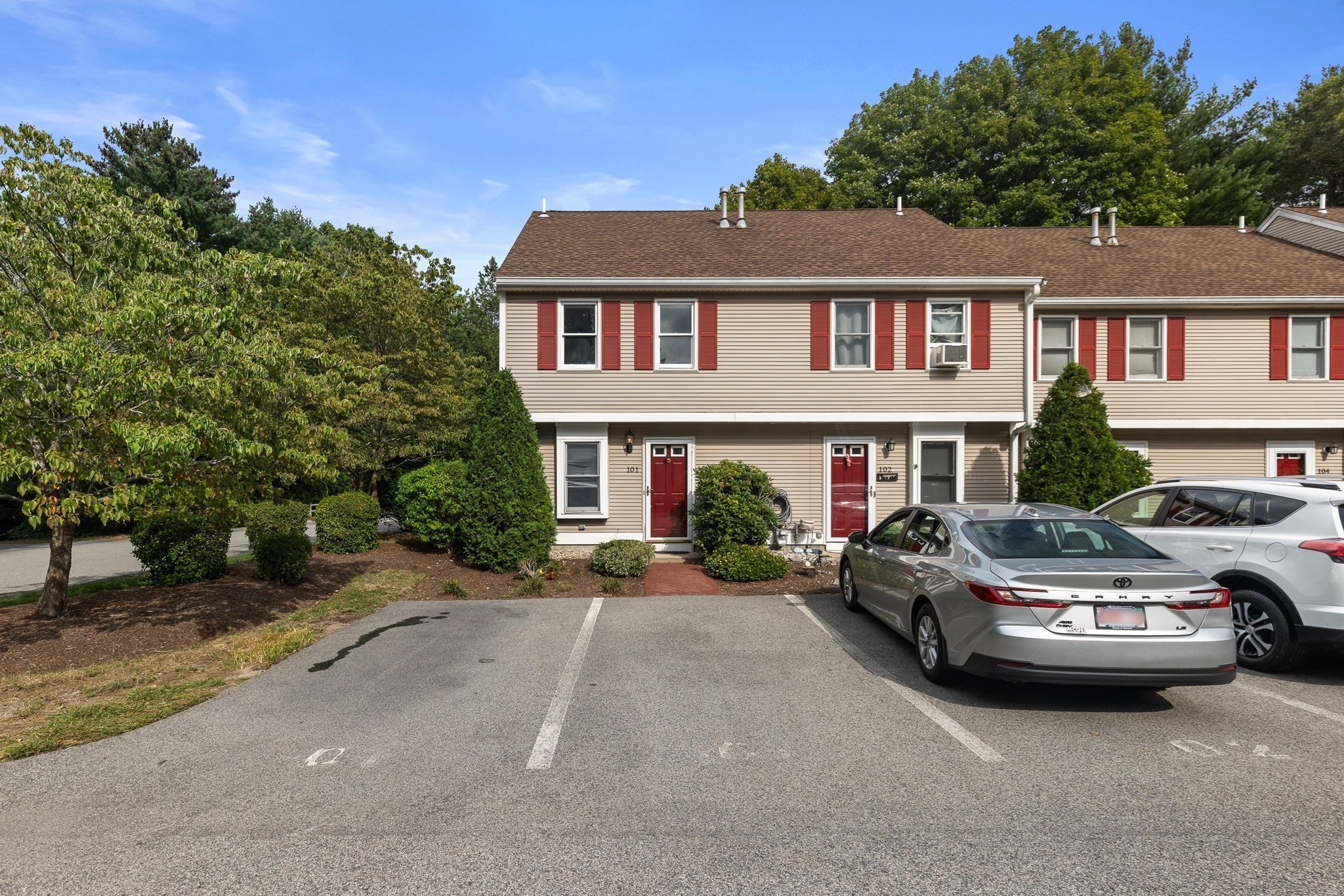 101 Brookline Way # 101 Property Photo 2