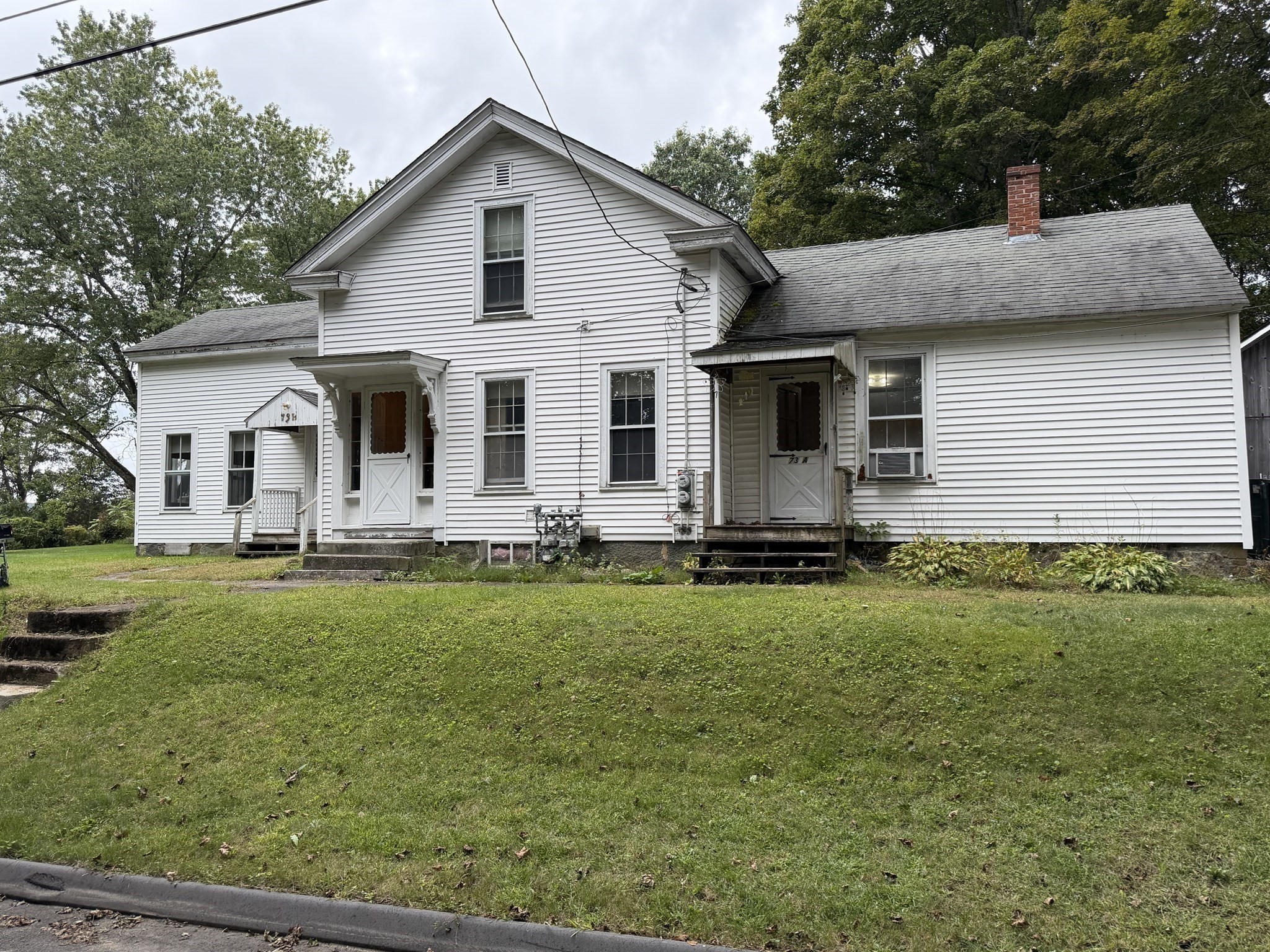 73 School St Property Photo 2