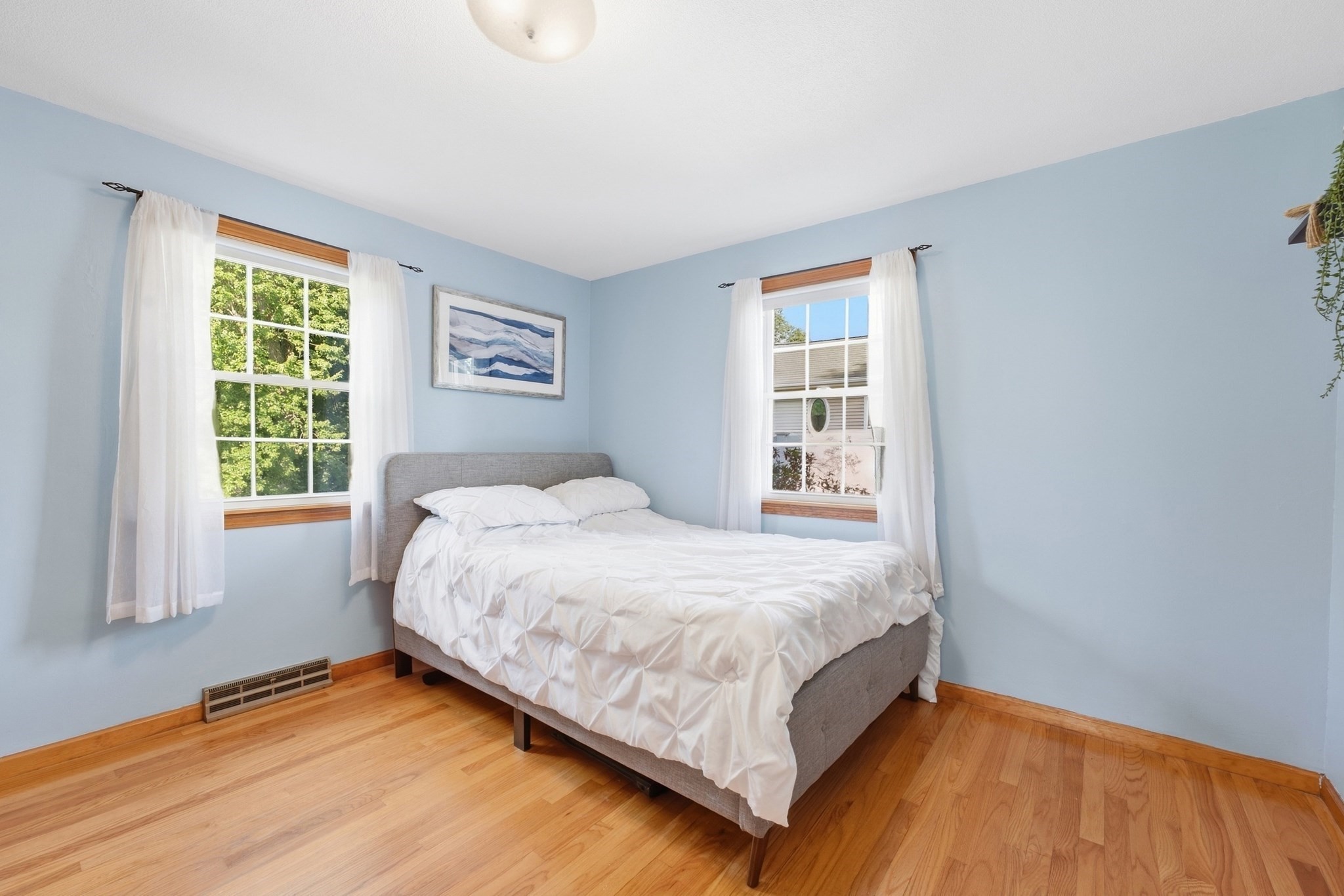 158 Telegraph Ave Property Photo 14
