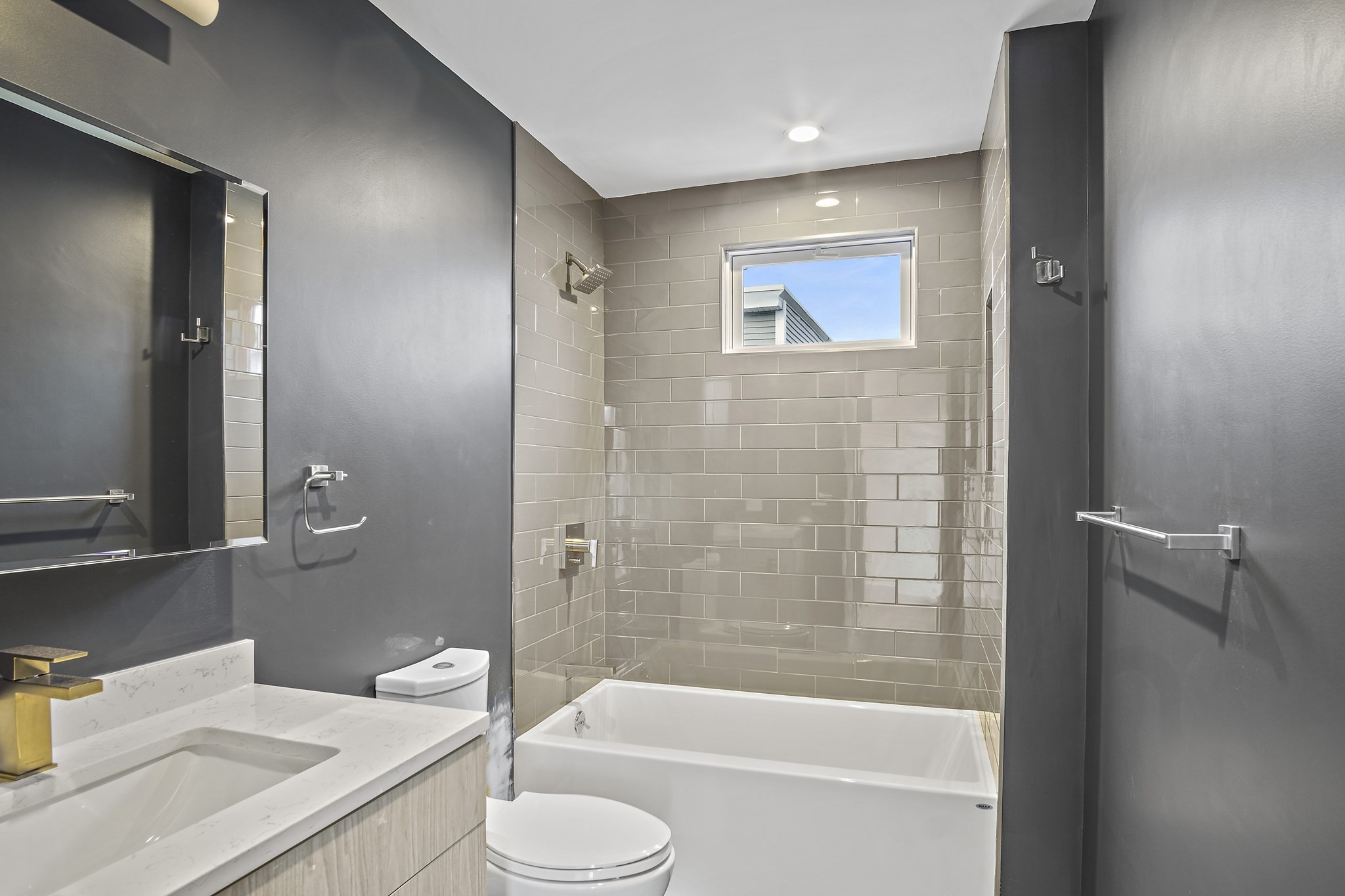 26 Crescent Ave Property Photo 18