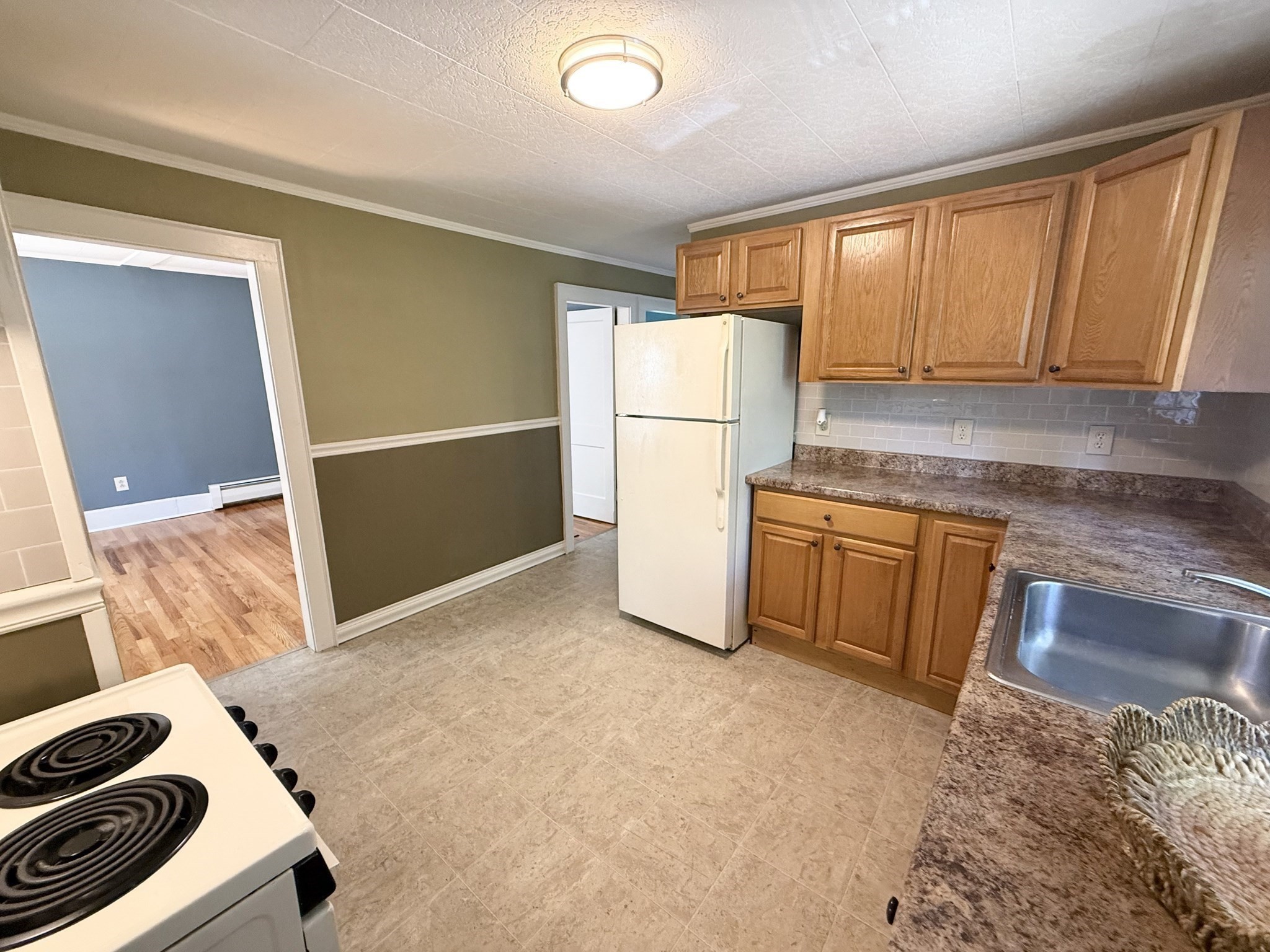 39 Main St Property Photo 13