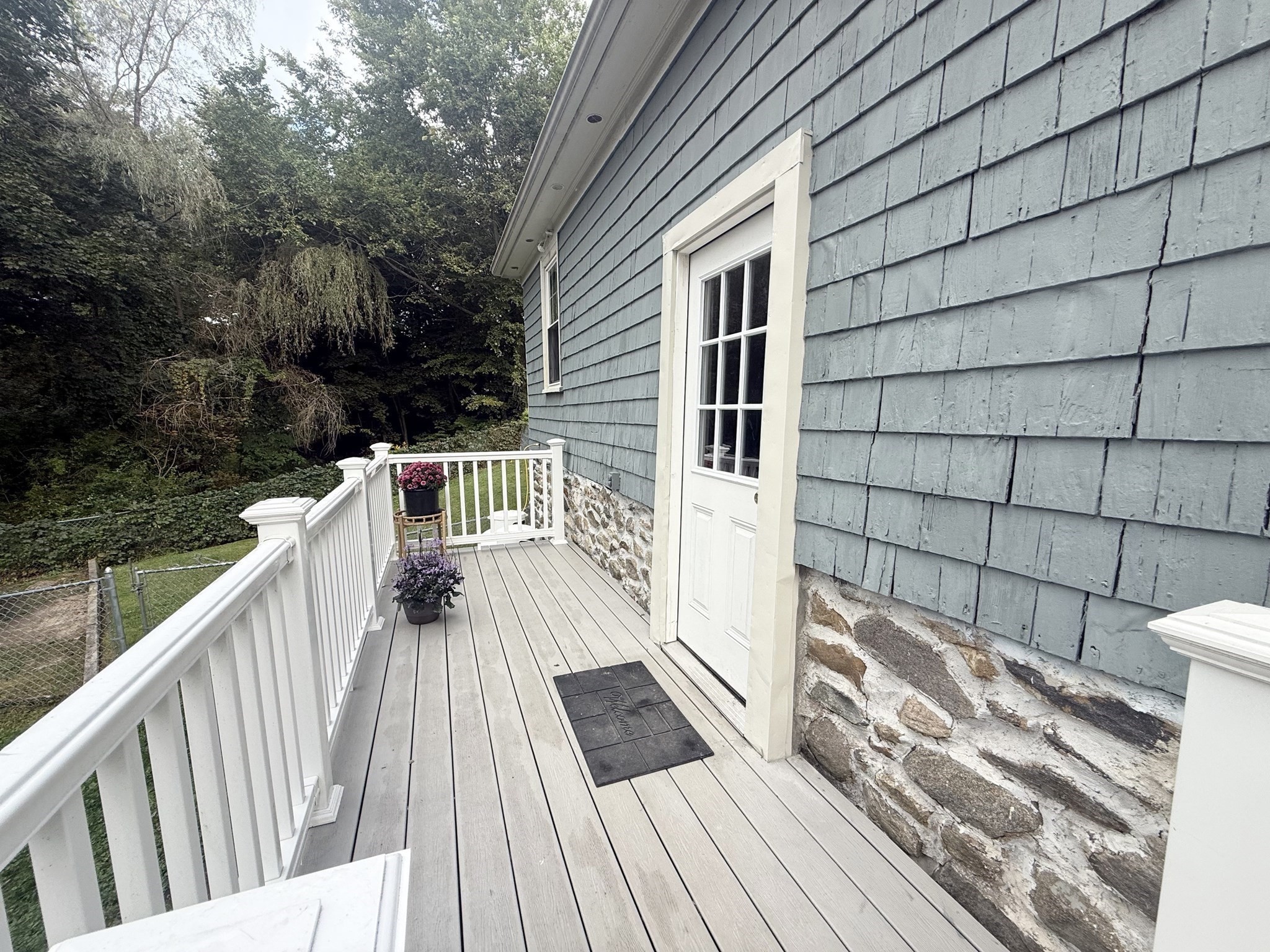 39 Main St Property Photo 16