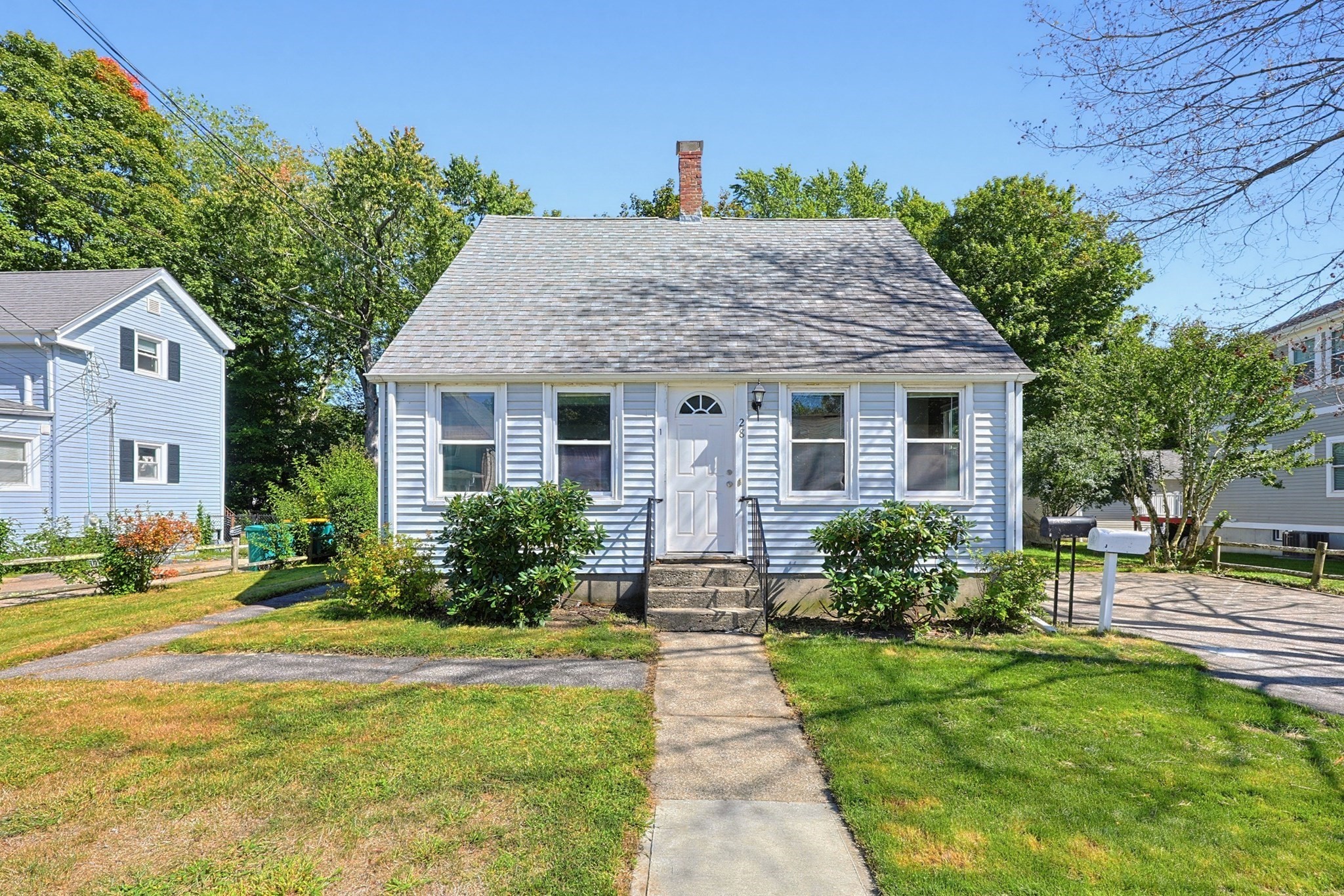 28 Monroe St Property Photo 1