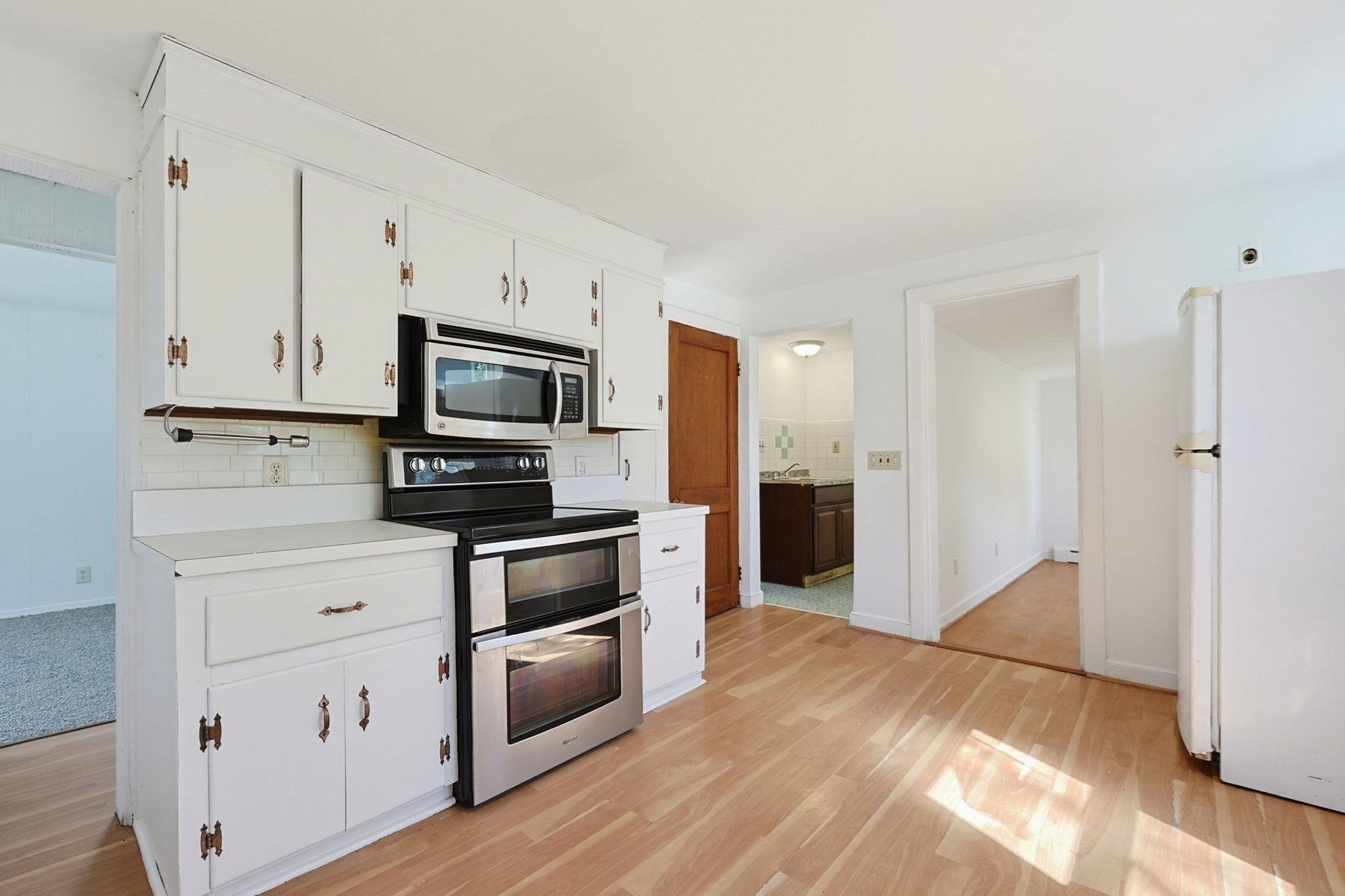 28 Monroe Street Property Photo 2