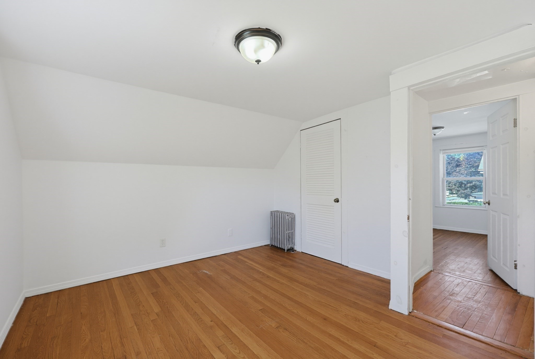28 Monroe Street Property Photo 20
