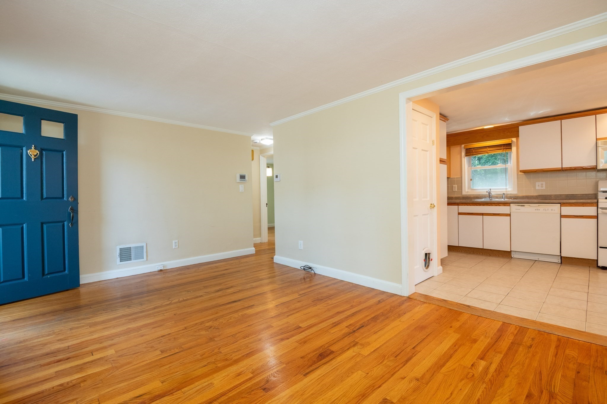 19 Penny Lane Property Photo 5