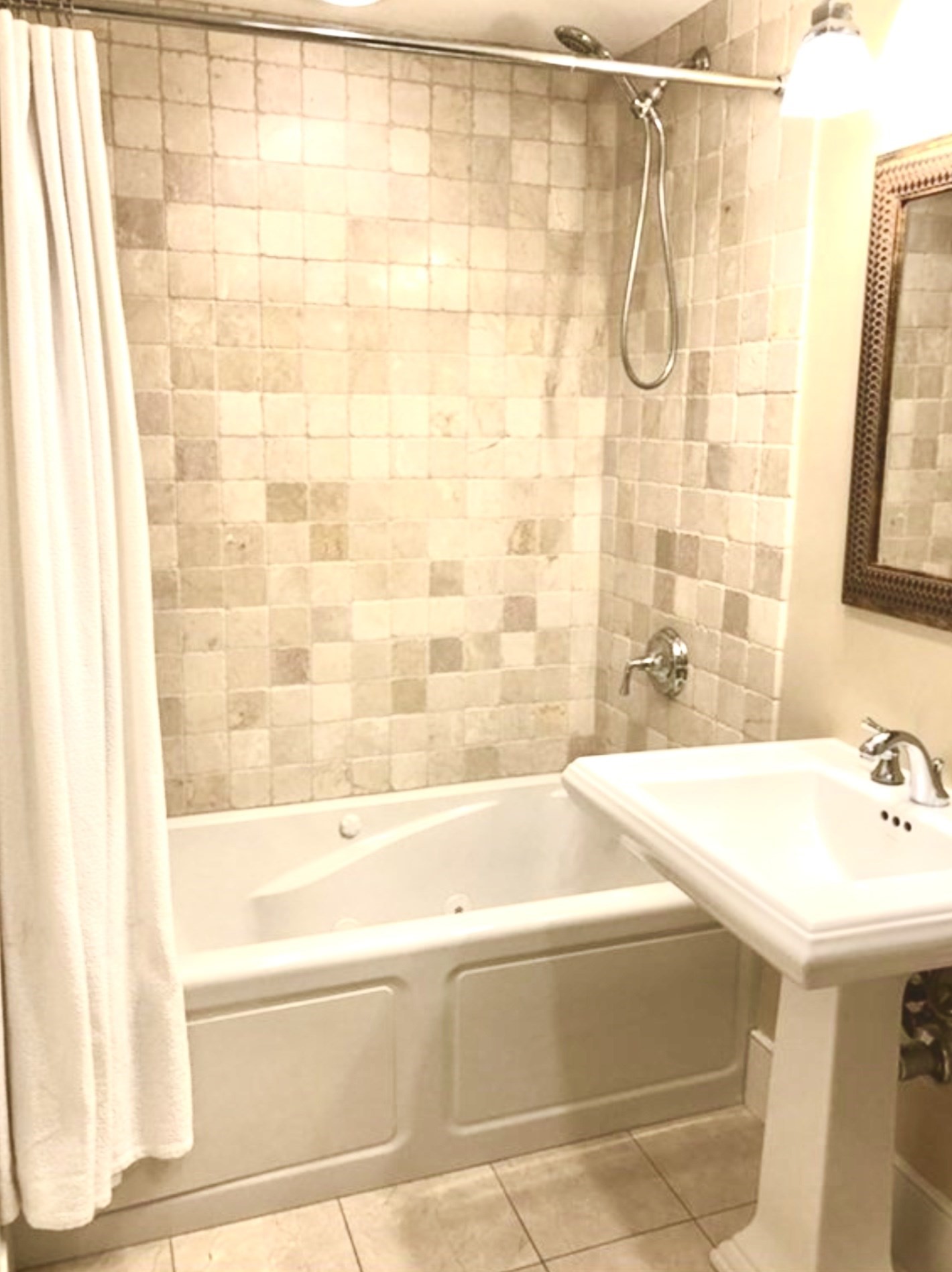 518 East 6th Street # 2 Property Photo 11