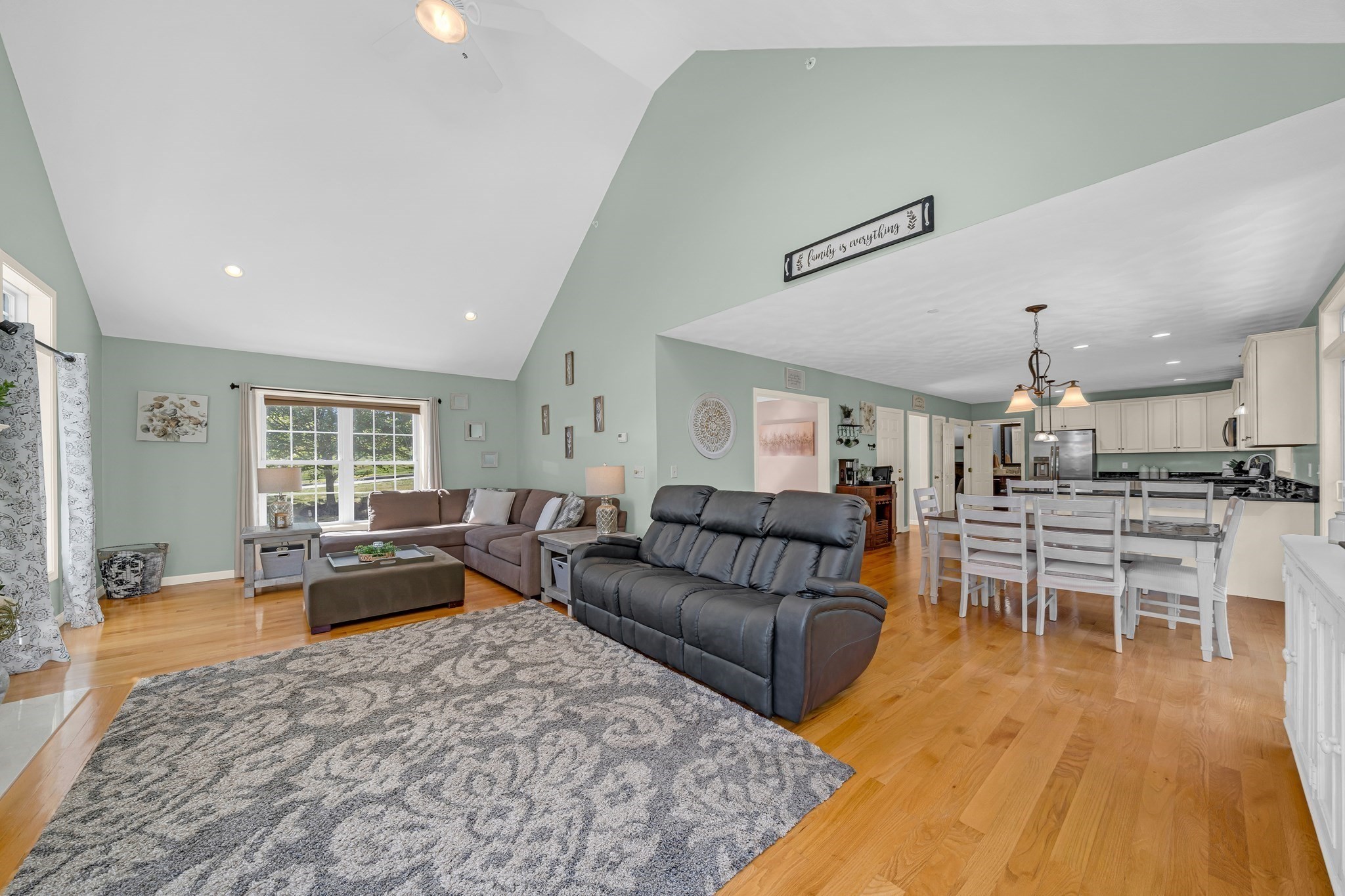 69 Snow Road Property Photo 16