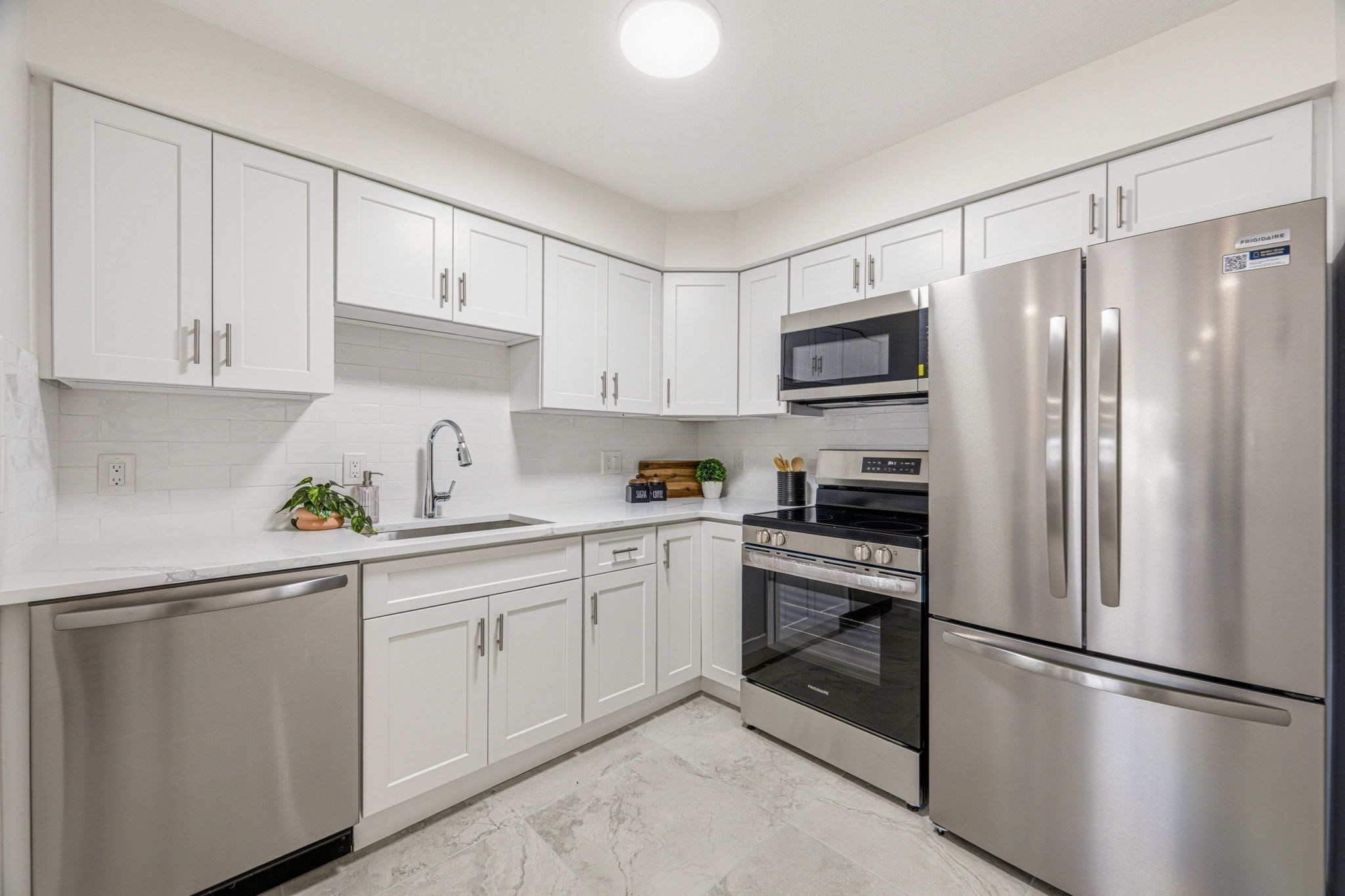 595 Revere Beach Pkwy # 40 Property Photo 1